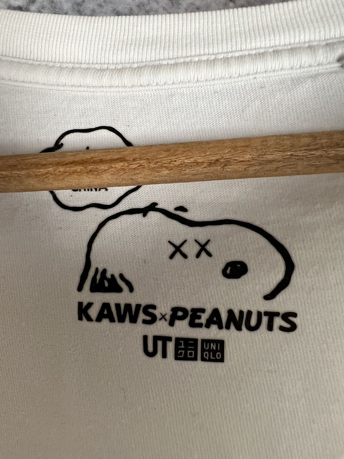 Kaws × Peanuts × Uniqlo Uniqlo x Kaws x Peanuts collaboration tshirt Size US L / EU 52-54 / 3 - 3 Thumbnail
