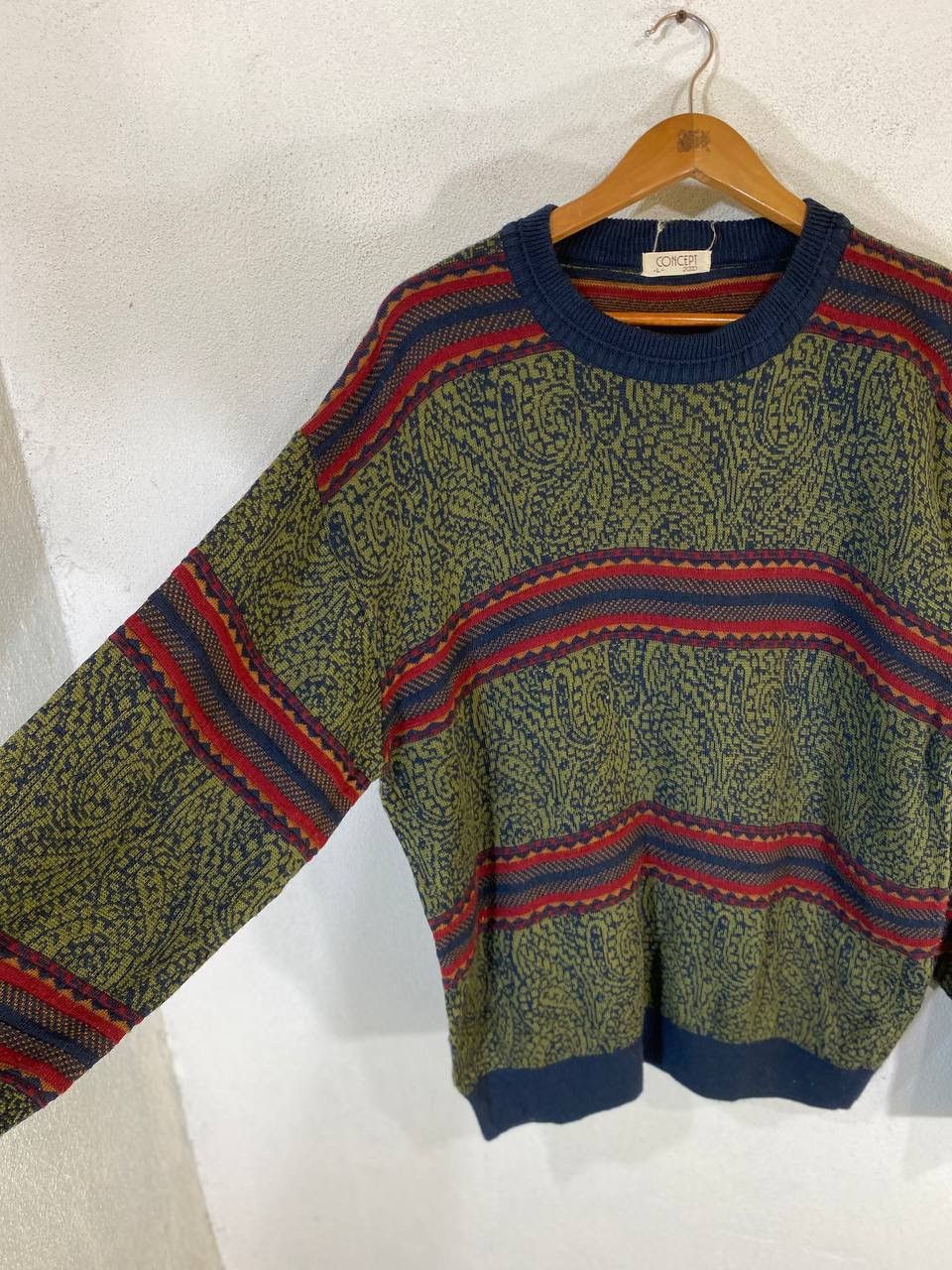 Japanese Brand Vintage Japanese Brands Knitwear Paisley Design Size US L / EU 52-54 / 3 - 4 Thumbnail