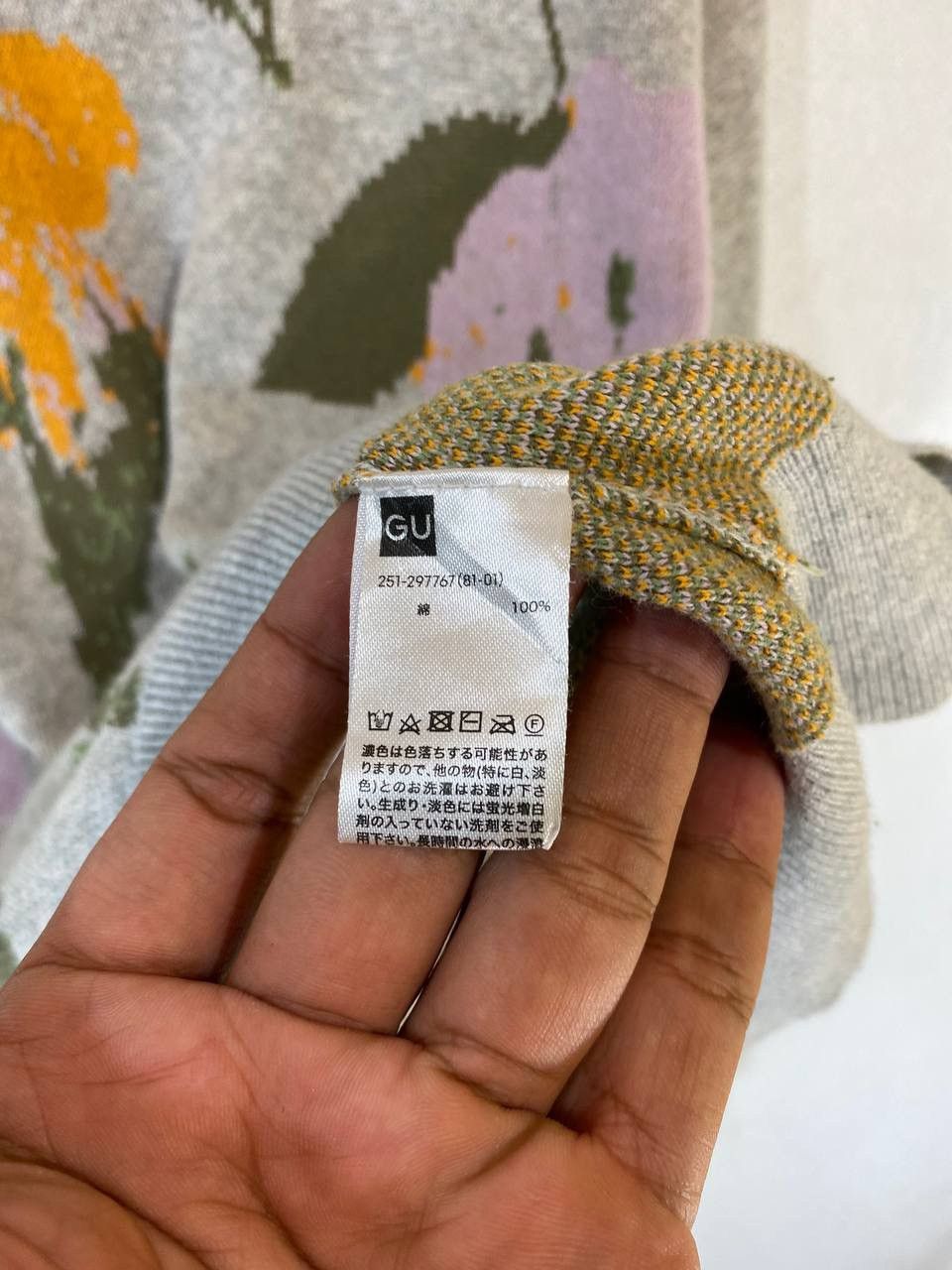 Japanese Brand Japanese Brands Knitwear Flower Design Size US L / EU 52-54 / 3 - 6 Thumbnail