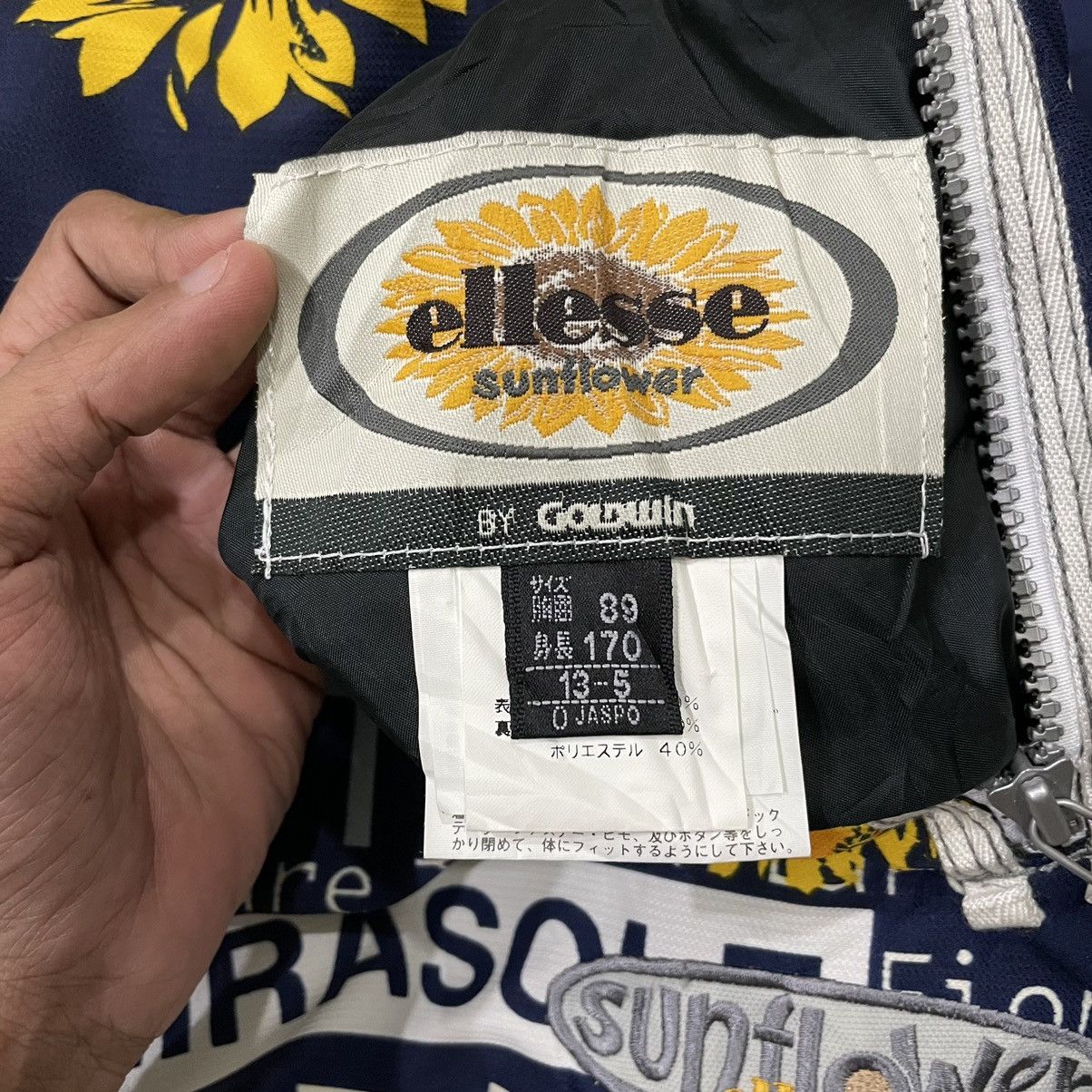 Ellesse Vintage 90’s Ellesse Sunflower Fullprint Reversible Jacket Size US M / EU 48-50 / 2 - 23 Thumbnail