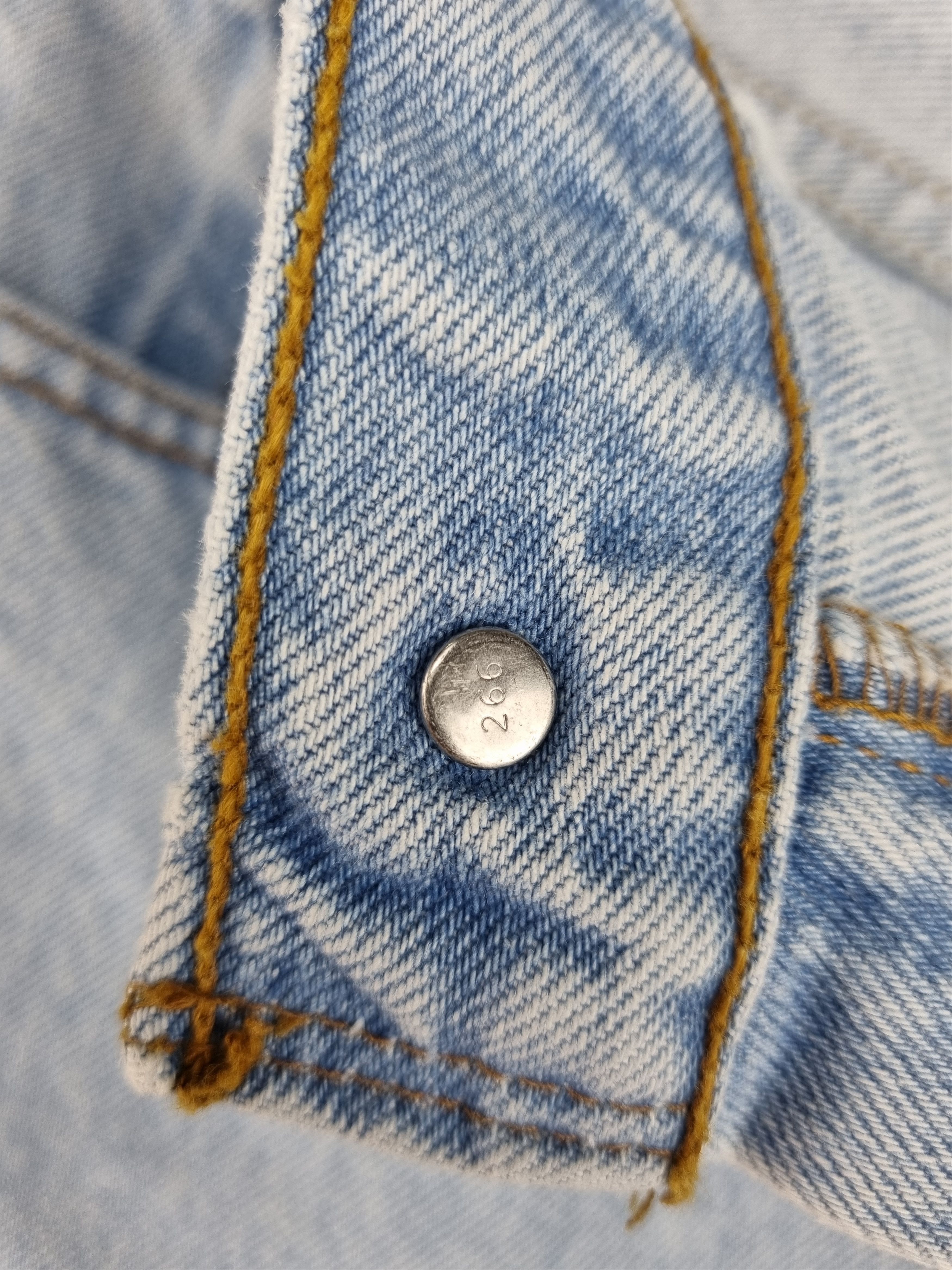 Levi's × Levi's Vintage Clothing 90s LEVIS 615 Light Blue Vintage Jeans CHROME HEARTS fade Size US 32 / EU 48 - 11 Thumbnail
