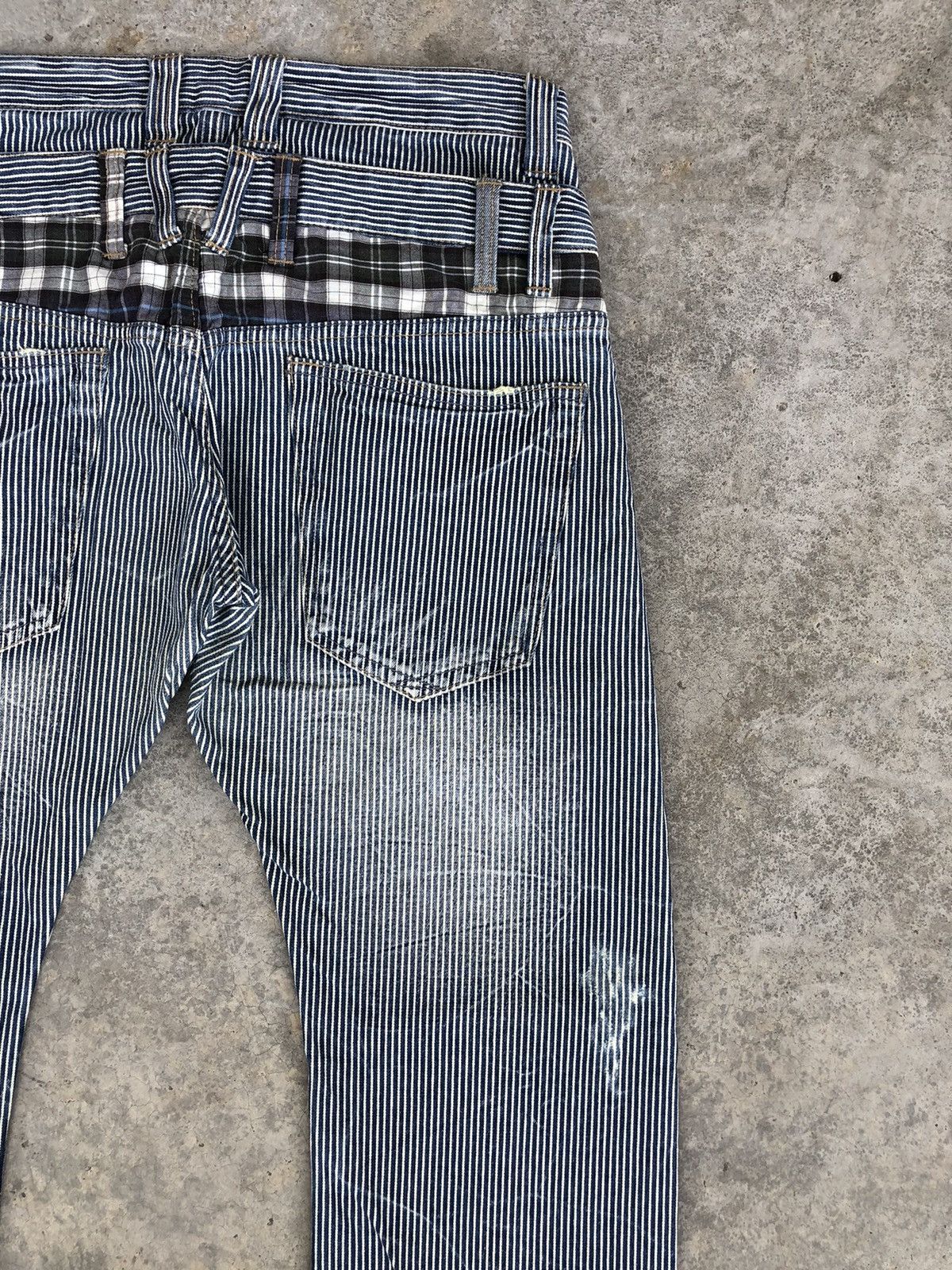 Japanese Brand Japanese Dominate Double Waist Hickory Stripe Distressed Size US 33 - 12 Thumbnail