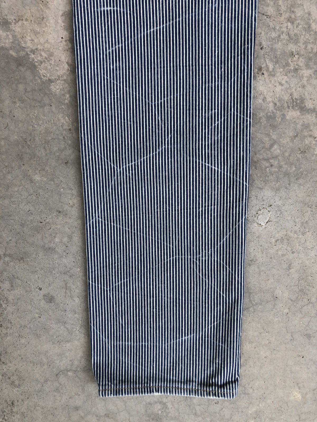 Japanese Brand Japanese Dominate Double Waist Hickory Stripe Distressed Size US 33 - 13 Thumbnail