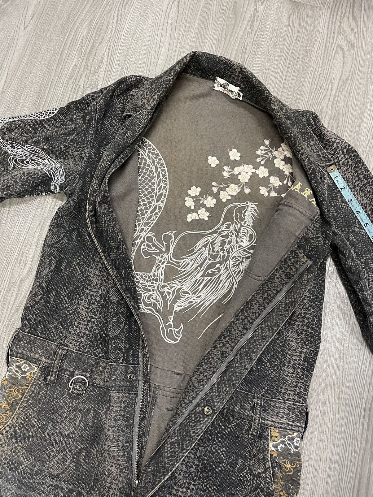 Japanese Brand × Vintage KARAKURI TAMASHI PHYTON DRAGON SAKURA WORK COVERALLS Size US L / EU 52-54 / 3 - 10 Thumbnail
