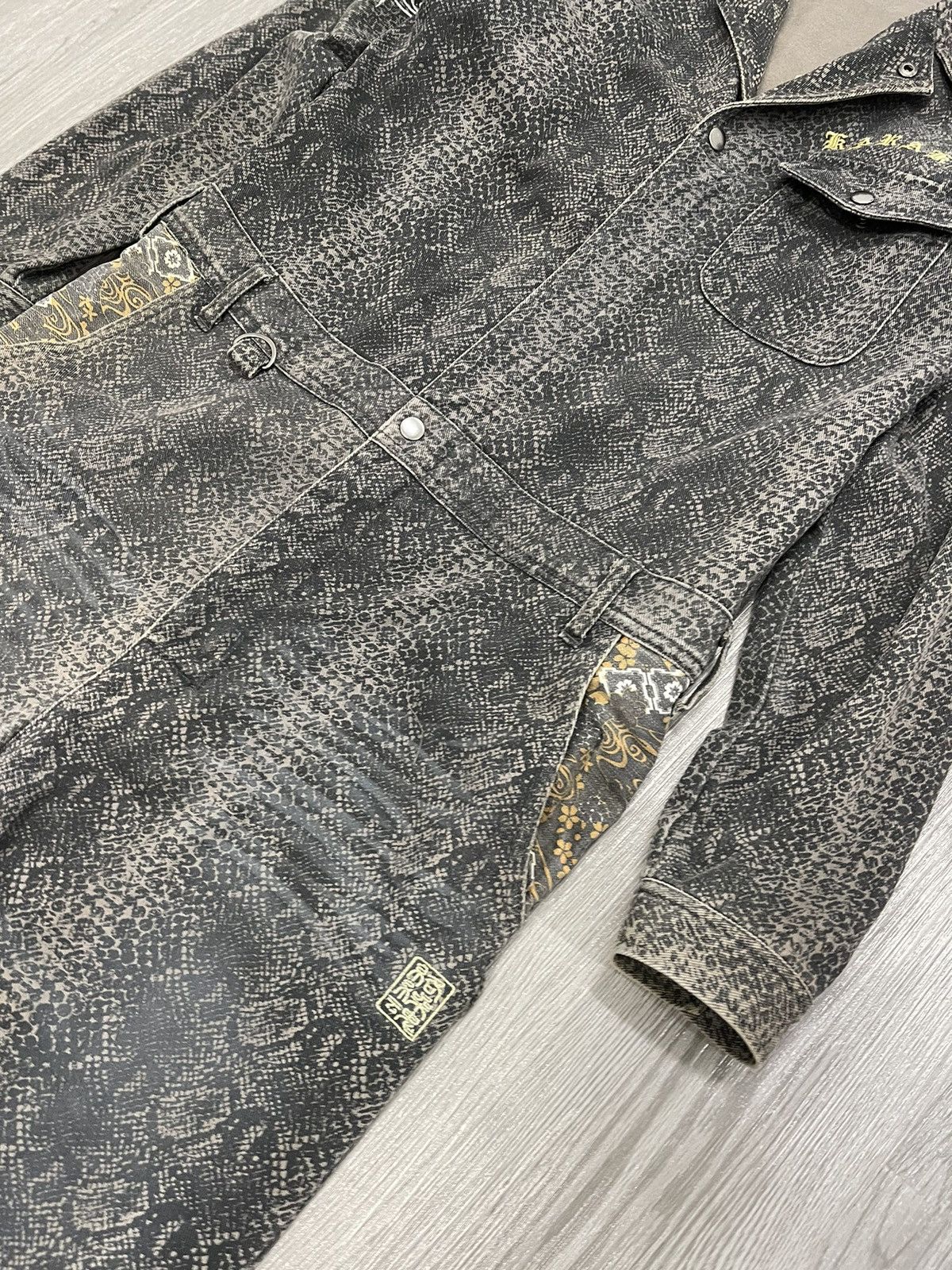 Japanese Brand × Vintage KARAKURI TAMASHI PHYTON DRAGON SAKURA WORK COVERALLS Size US L / EU 52-54 / 3 - 7 Thumbnail