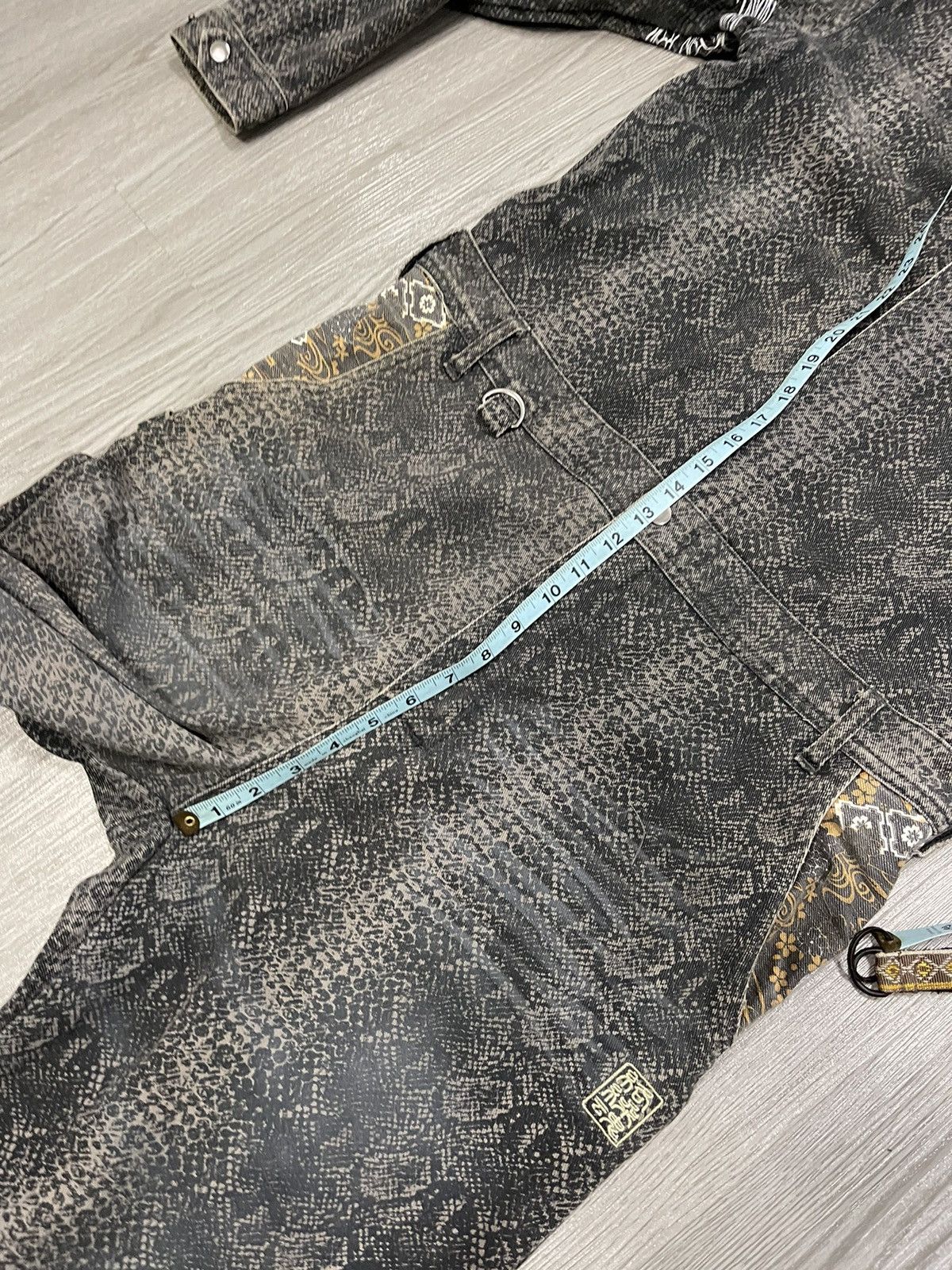 Japanese Brand × Vintage KARAKURI TAMASHI PHYTON DRAGON SAKURA WORK COVERALLS Size US L / EU 52-54 / 3 - 16 Thumbnail