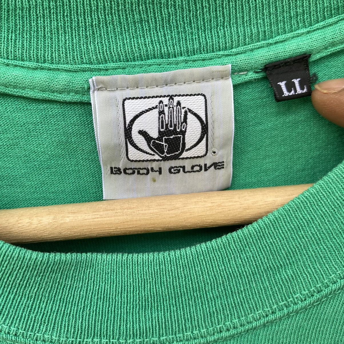 Body Glove 💥SICK💥 THRASHED FADED VINTAGE Y2K Body Glove SURF ERD TEE Size US L / EU 52-54 / 3 - 5 Thumbnail
