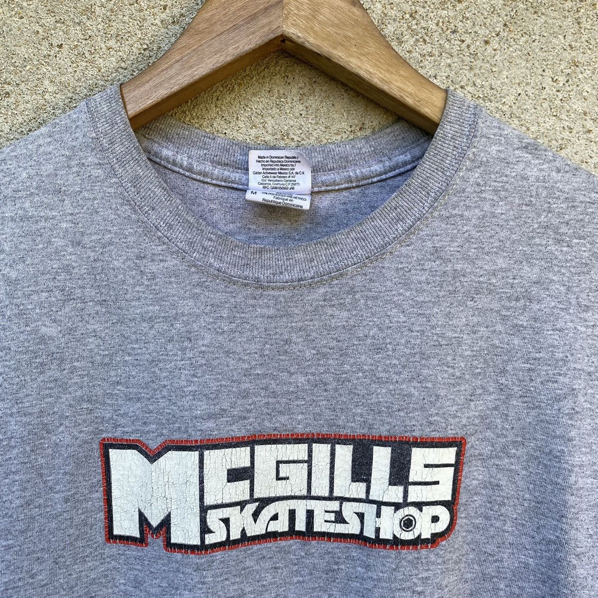Vintage Thrashed Faded Vintage Y2K McGills Skate Shop ERD GRUNGE TEE Size US M / EU 48-50 / 2 - 4 Thumbnail