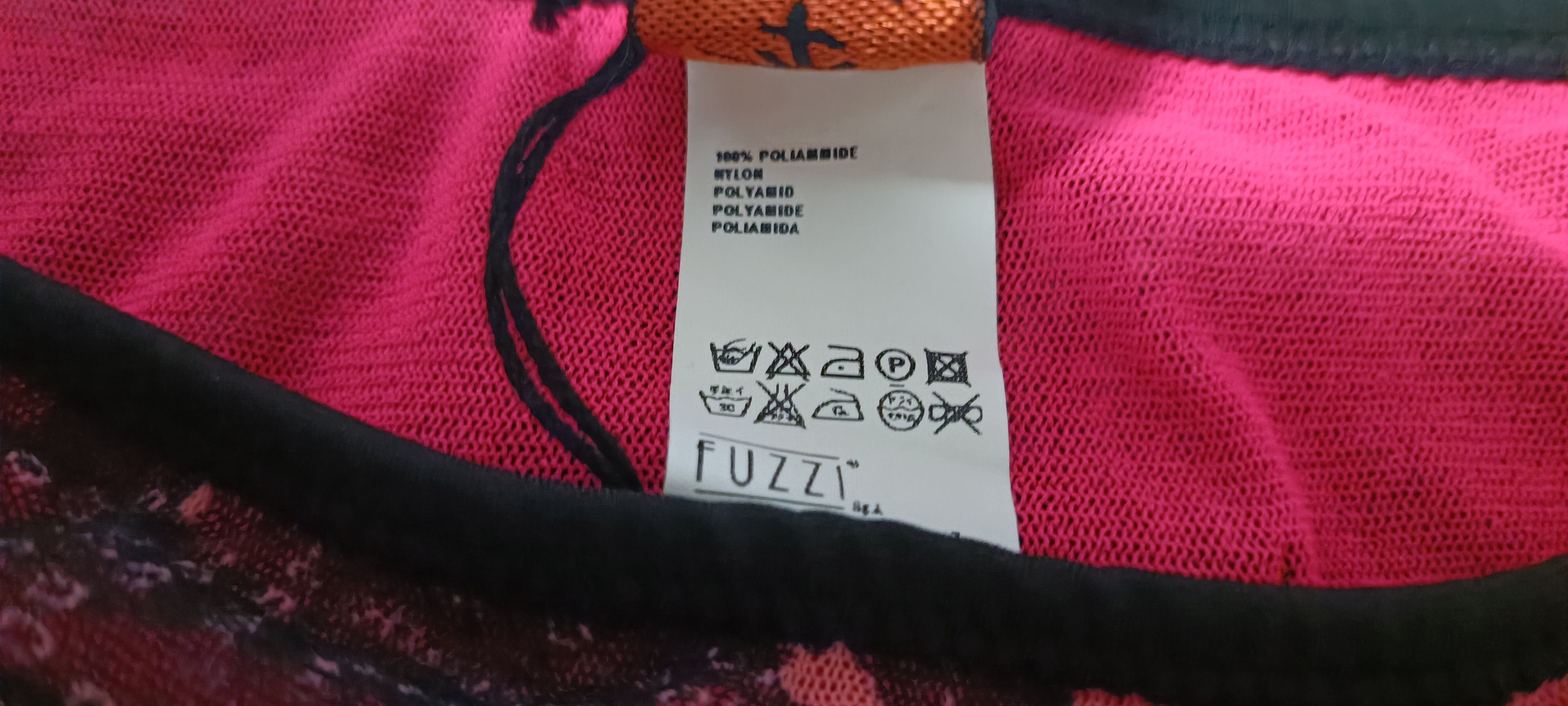 Jean Paul Gaultier Brand new- Skirt in nylon mesh with tribal and reef print Size 28" / US 6 / IT 42 - 5 Thumbnail