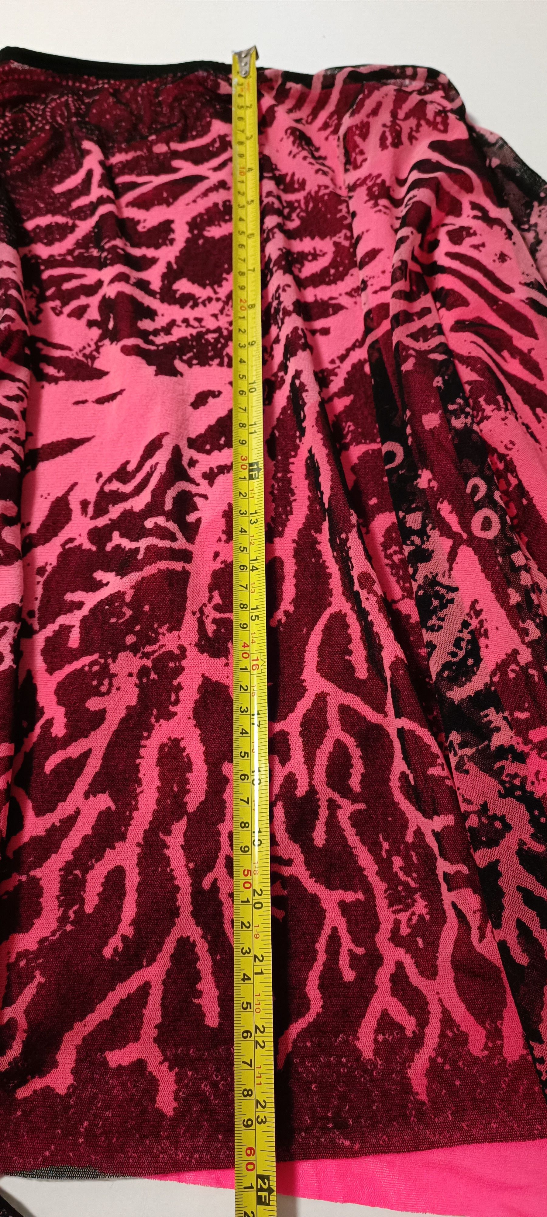 Jean Paul Gaultier Brand new- Skirt in nylon mesh with tribal and reef print Size 28" / US 6 / IT 42 - 9 Thumbnail