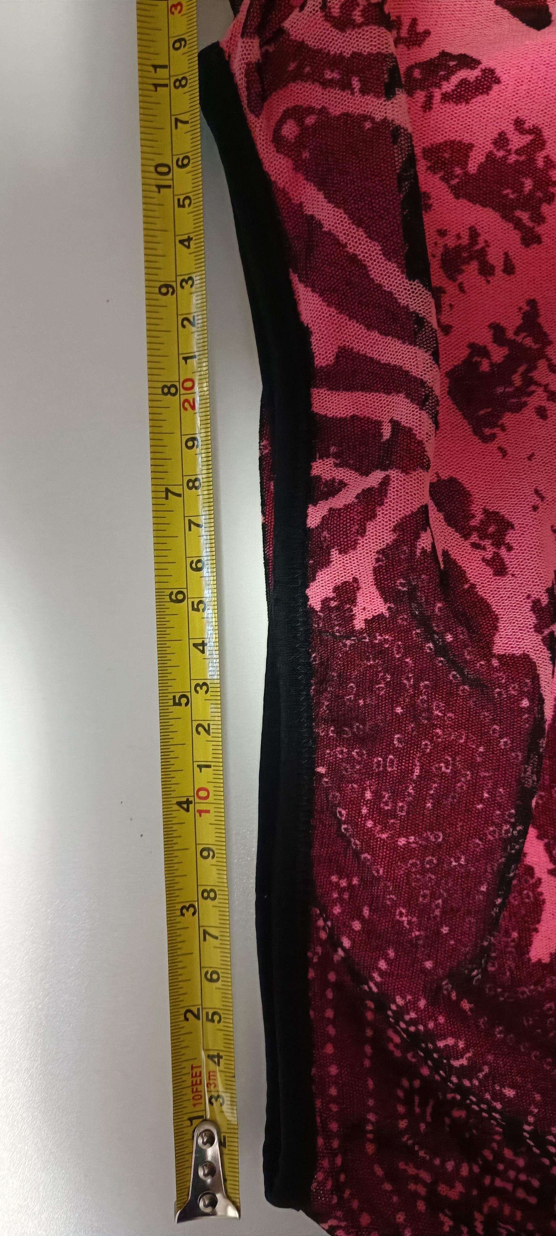 Jean Paul Gaultier Brand new- Skirt in nylon mesh with tribal and reef print Size 28" / US 6 / IT 42 - 7 Thumbnail