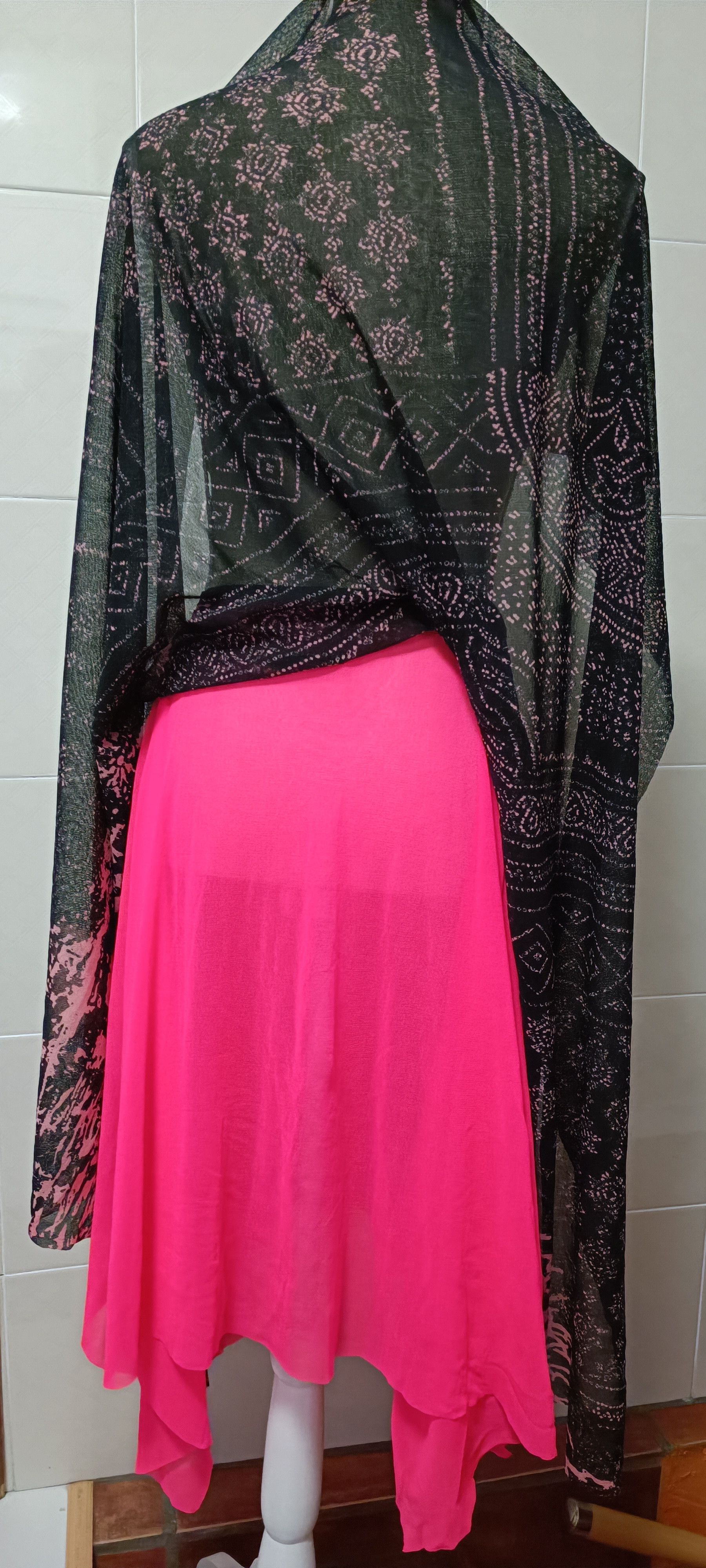 Jean Paul Gaultier Brand new- Skirt in nylon mesh with tribal and reef print Size 28" / US 6 / IT 42 - 24 Thumbnail
