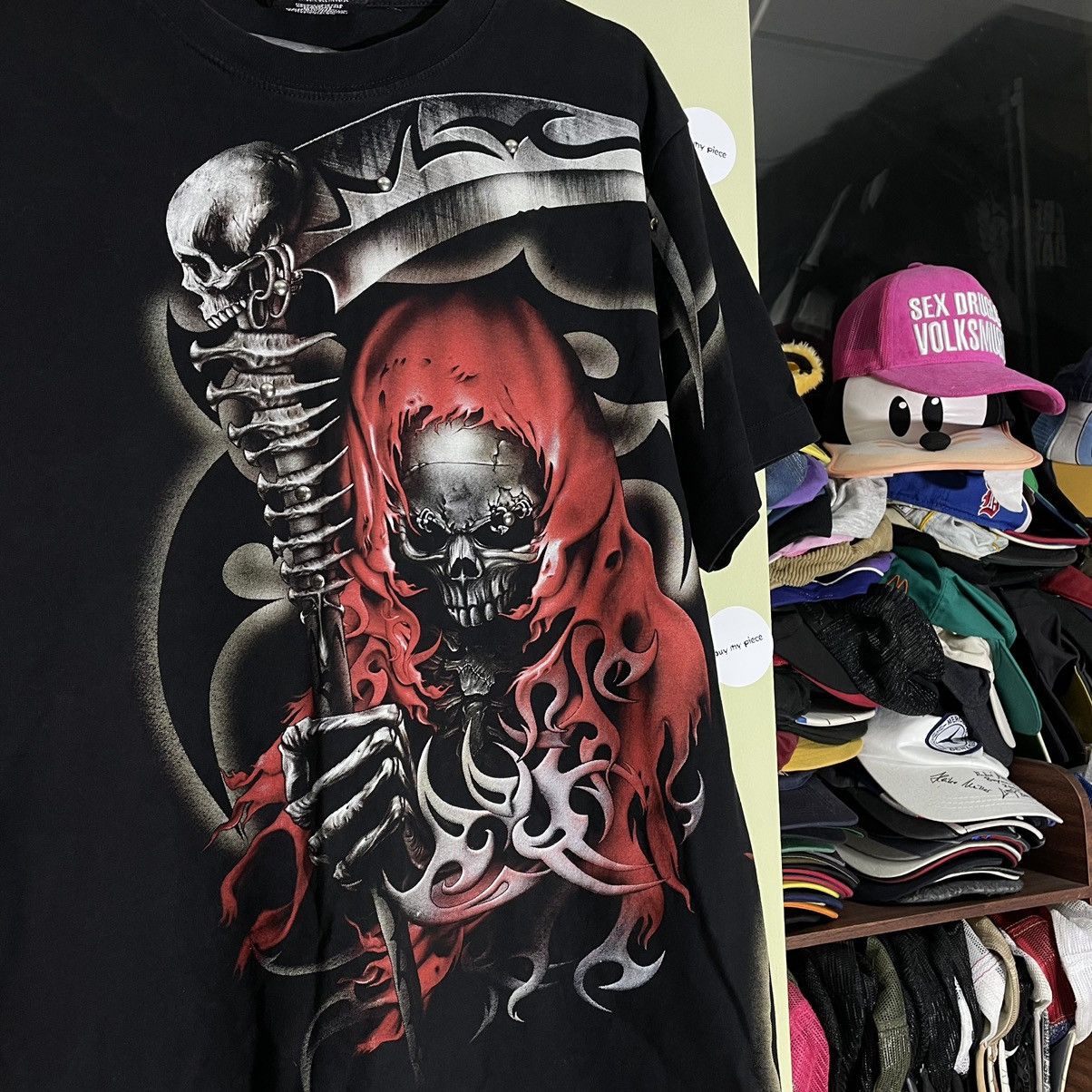 Band Tees Vintage Y2K Skulls Dead Face Vamp Horror Tee Rock Streetwear Size US M / EU 48-50 / 2 - 5 Thumbnail
