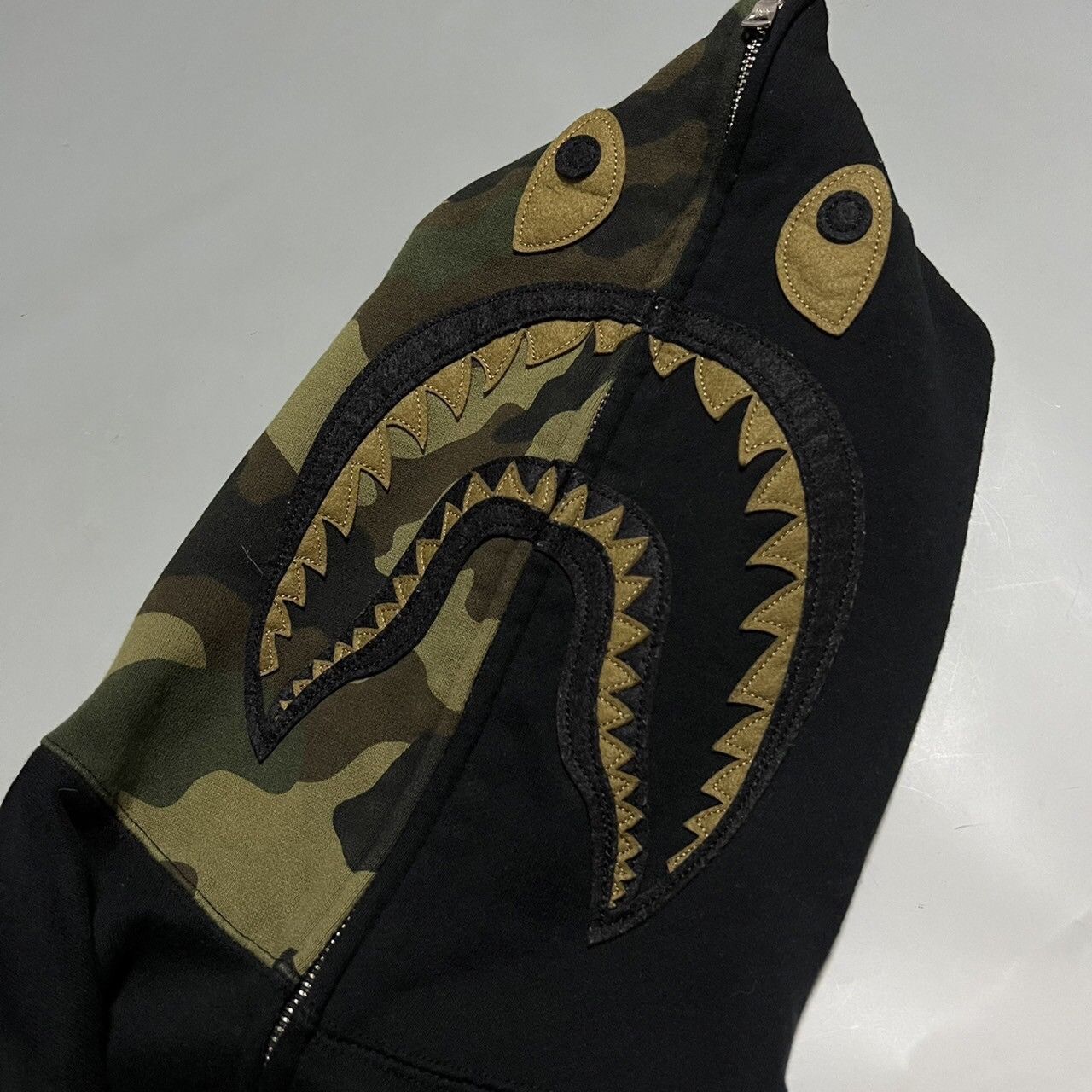 Bape Bape x Undefeated Woodland Camo Shark Full Zip Hoodie Size US M / EU 48-50 / 2 - 3 Thumbnail