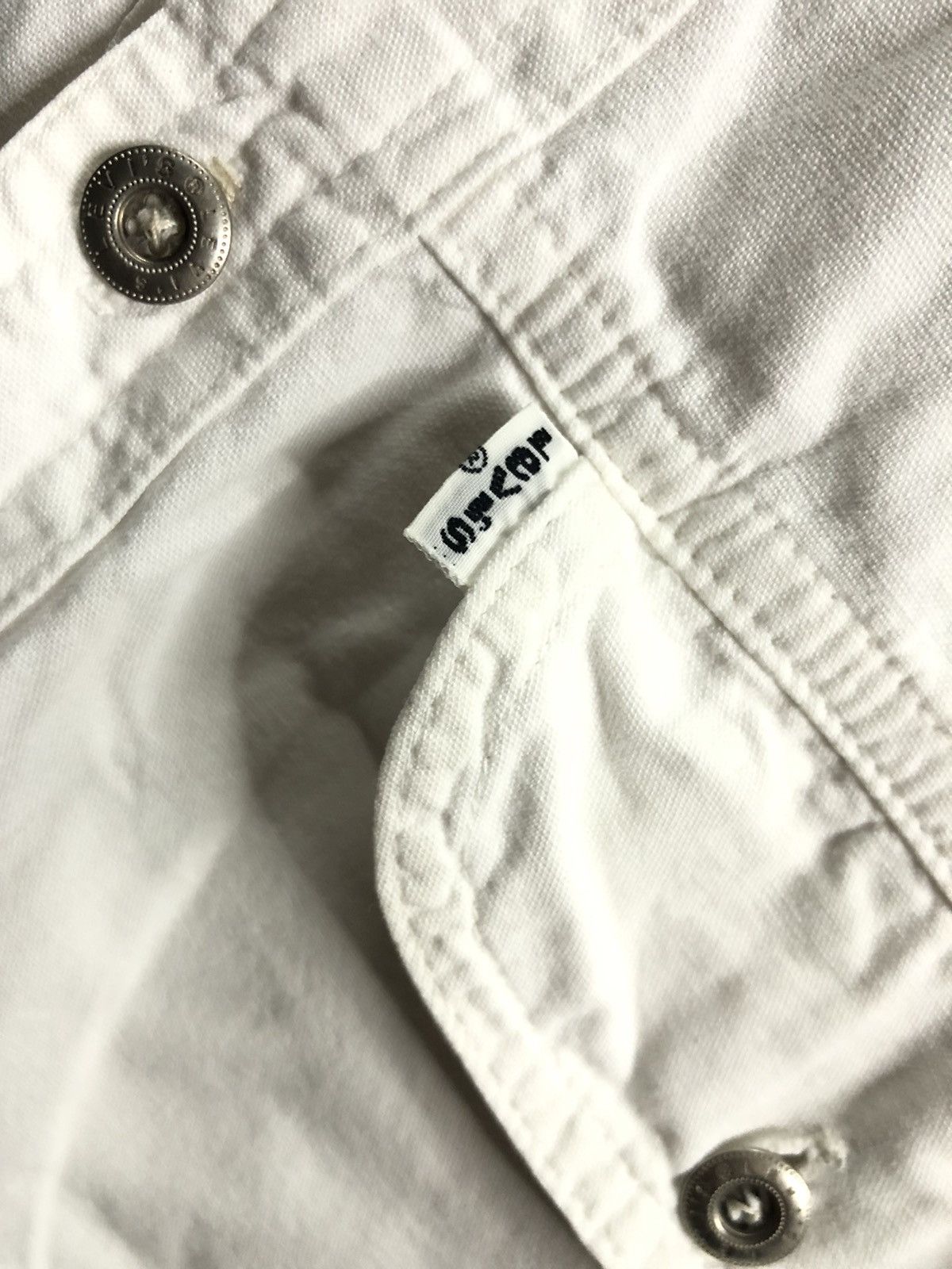 Levi's × Levi's Vintage Clothing × Vintage VINTAGE LEVI’S WHITE TAB SHIRT Size US XL / EU 56 / 4 - 4 Thumbnail