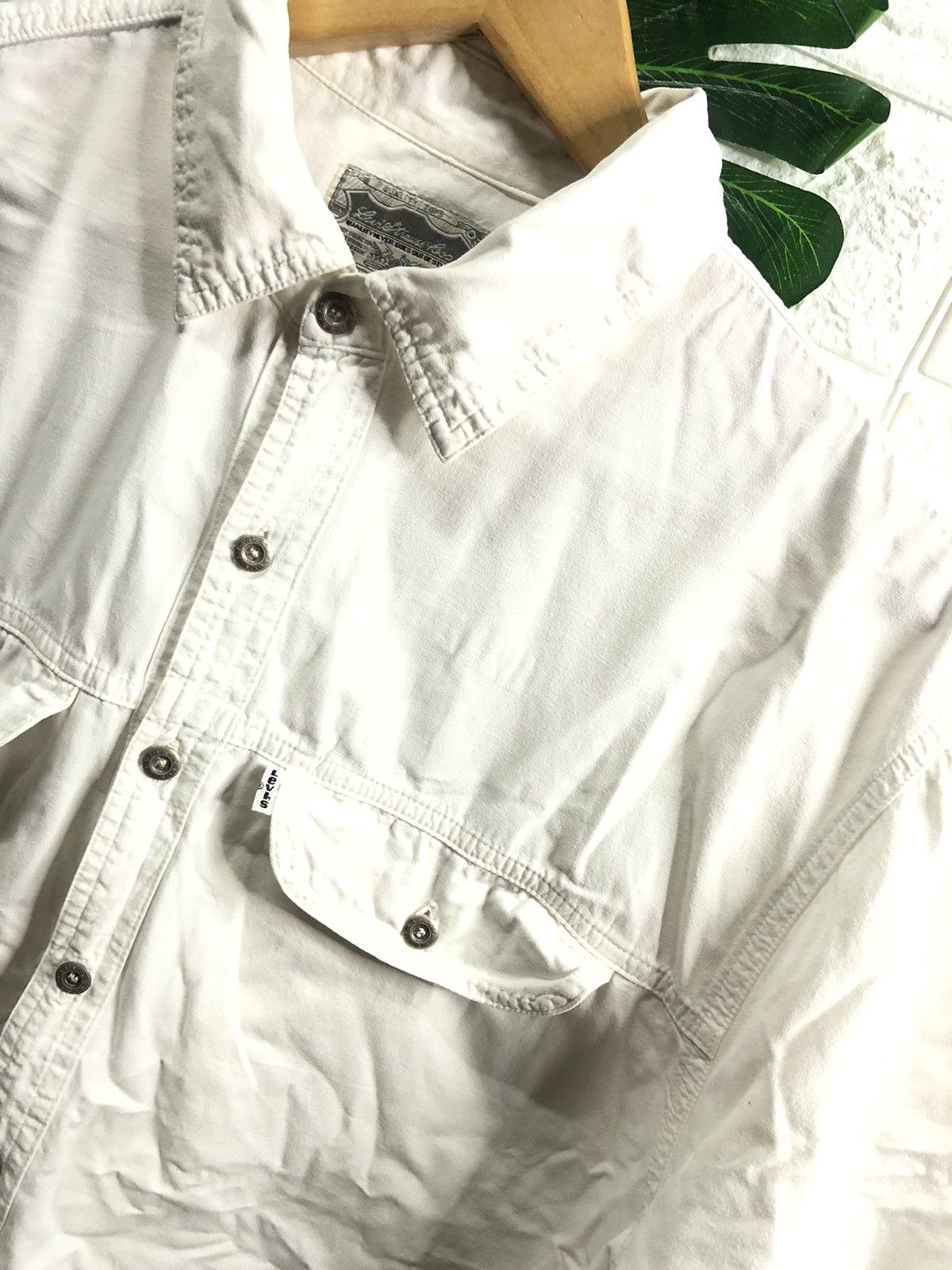 Levi's × Levi's Vintage Clothing × Vintage VINTAGE LEVI’S WHITE TAB SHIRT Size US XL / EU 56 / 4 - 3 Thumbnail