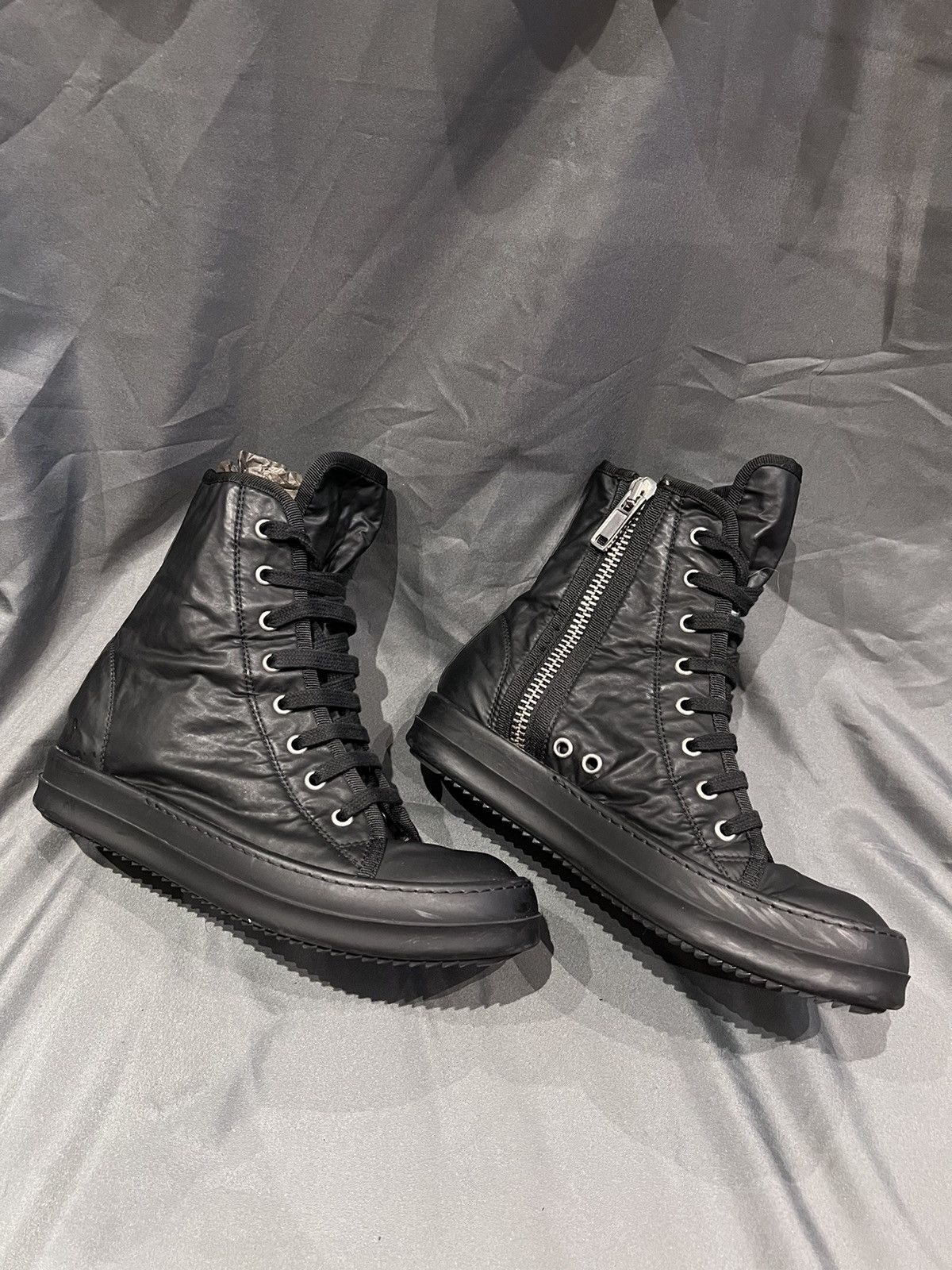 Rick Owens × Rick Owens Drkshdw Rick owens drkshdw ramones hi-top waxed size36 Size US 6 / IT 36 - 3 Thumbnail