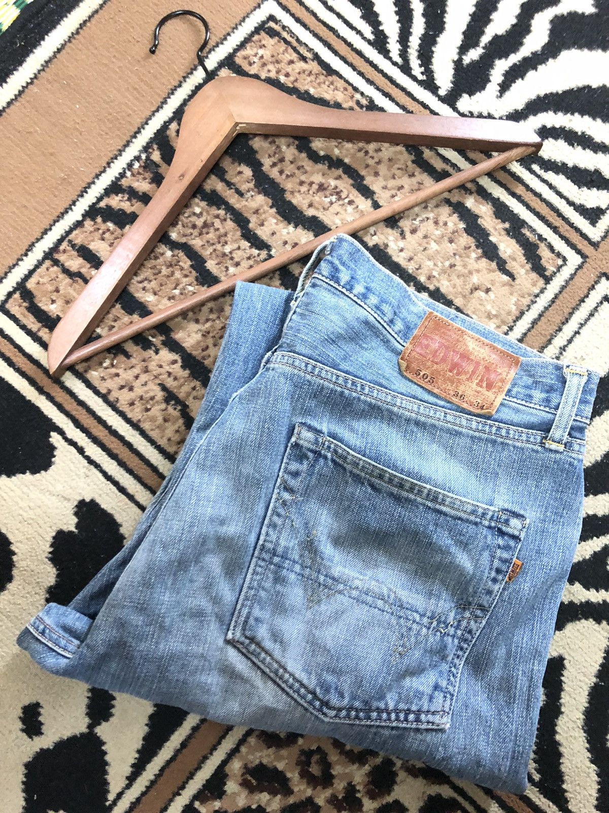 Edwin × Vintage VINTAGE SELVEDGE EDWIN 505 BLUE WASH DISTRESSED DENIM Size US 36 / EU 52 - 18 Thumbnail