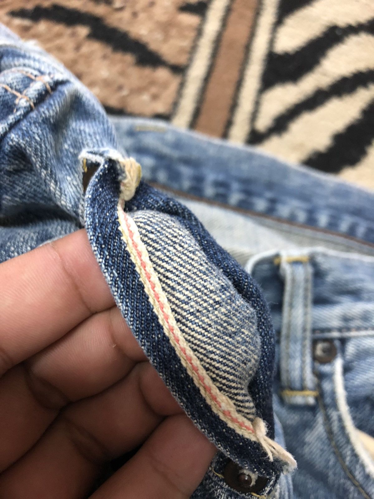 Edwin × Vintage VINTAGE SELVEDGE EDWIN 505 BLUE WASH DISTRESSED DENIM Size US 36 / EU 52 - 4 Thumbnail