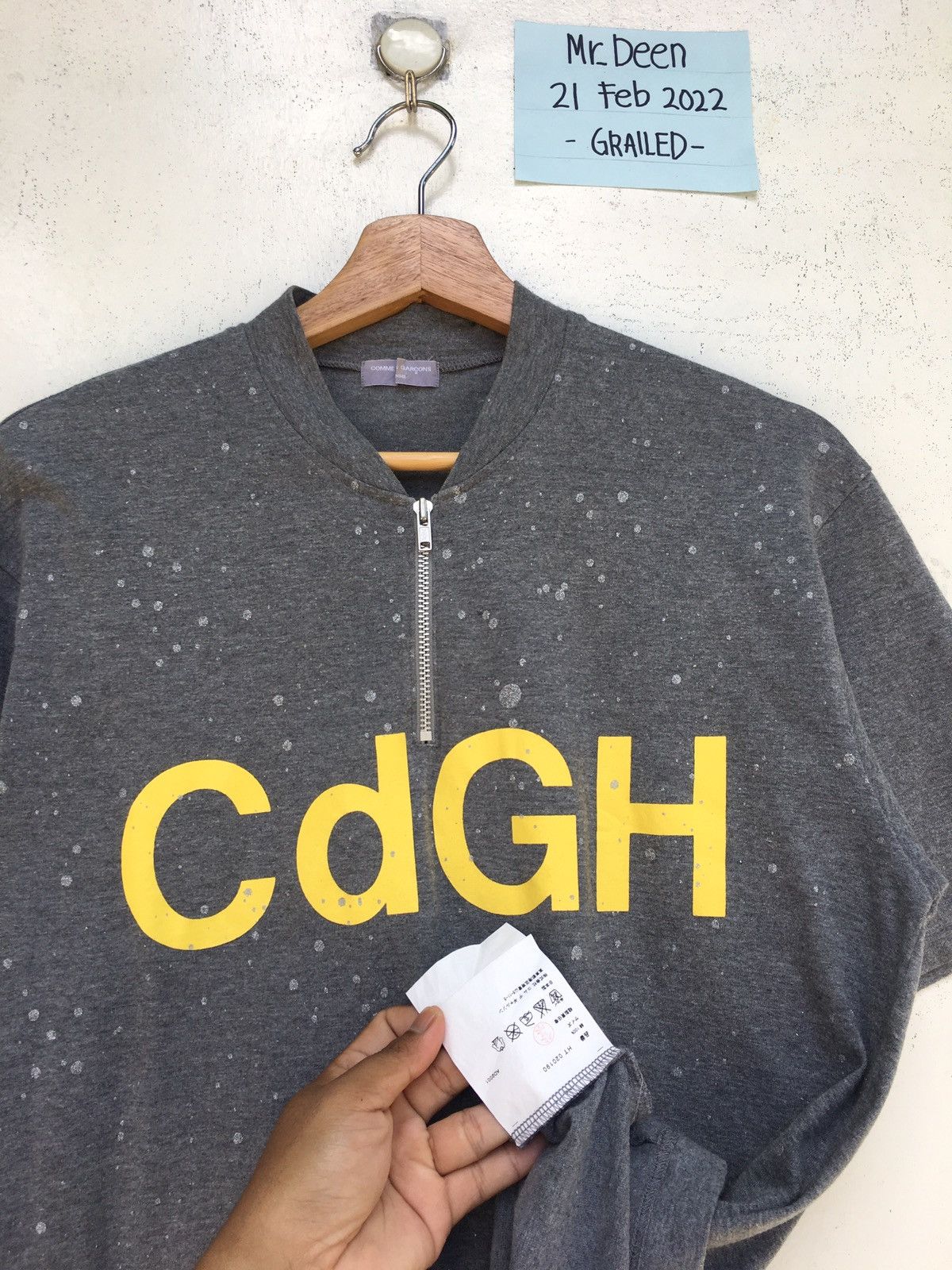 Comme des Garcons Vintage AD2001 cdGH Big Spellout Comme Des Garcons Tee Size US M / EU 48-50 / 2 - 11 Thumbnail
