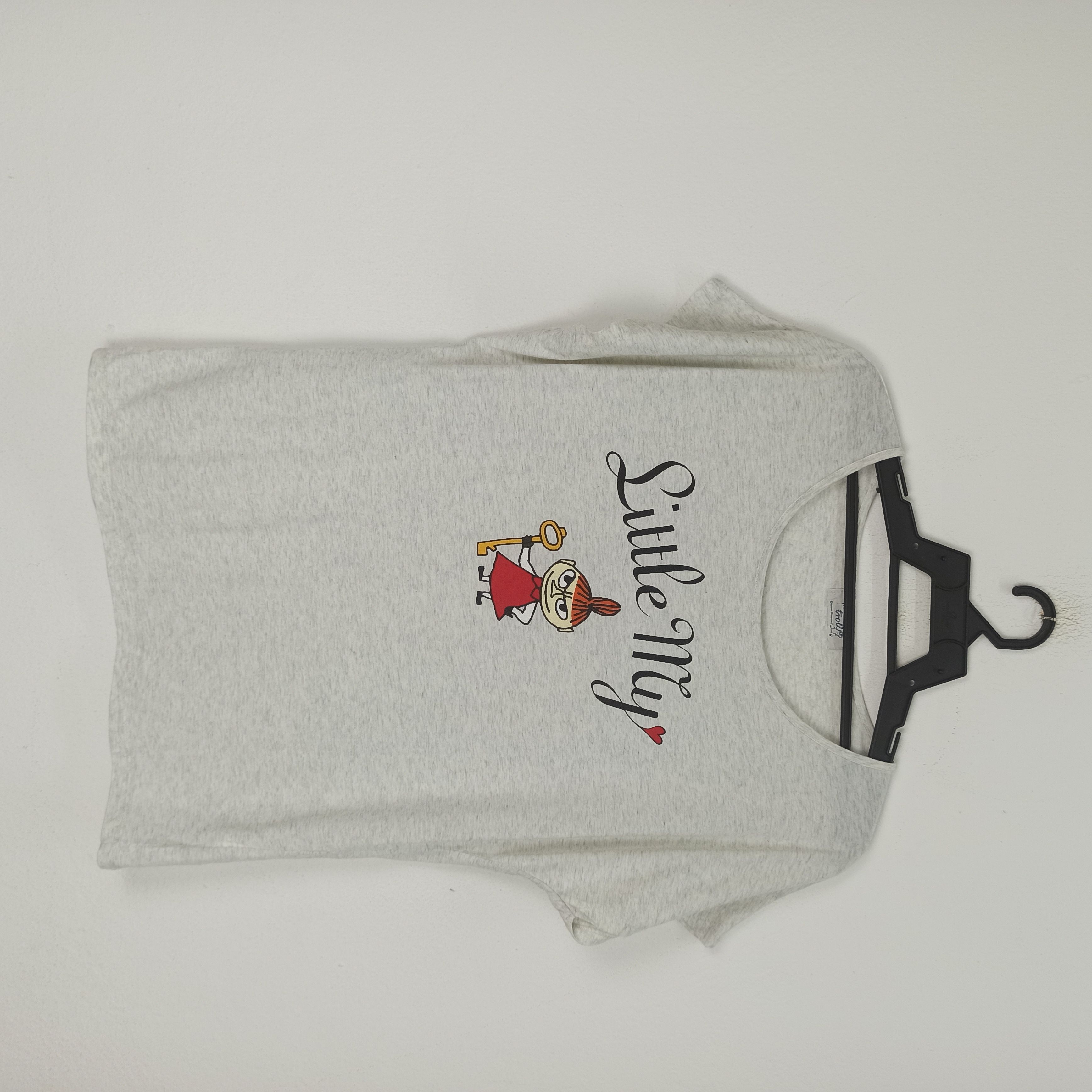 image of Anima x Cartoon Network Vintage Character Moomin T-Shirt For Ladies in Grey, Women's