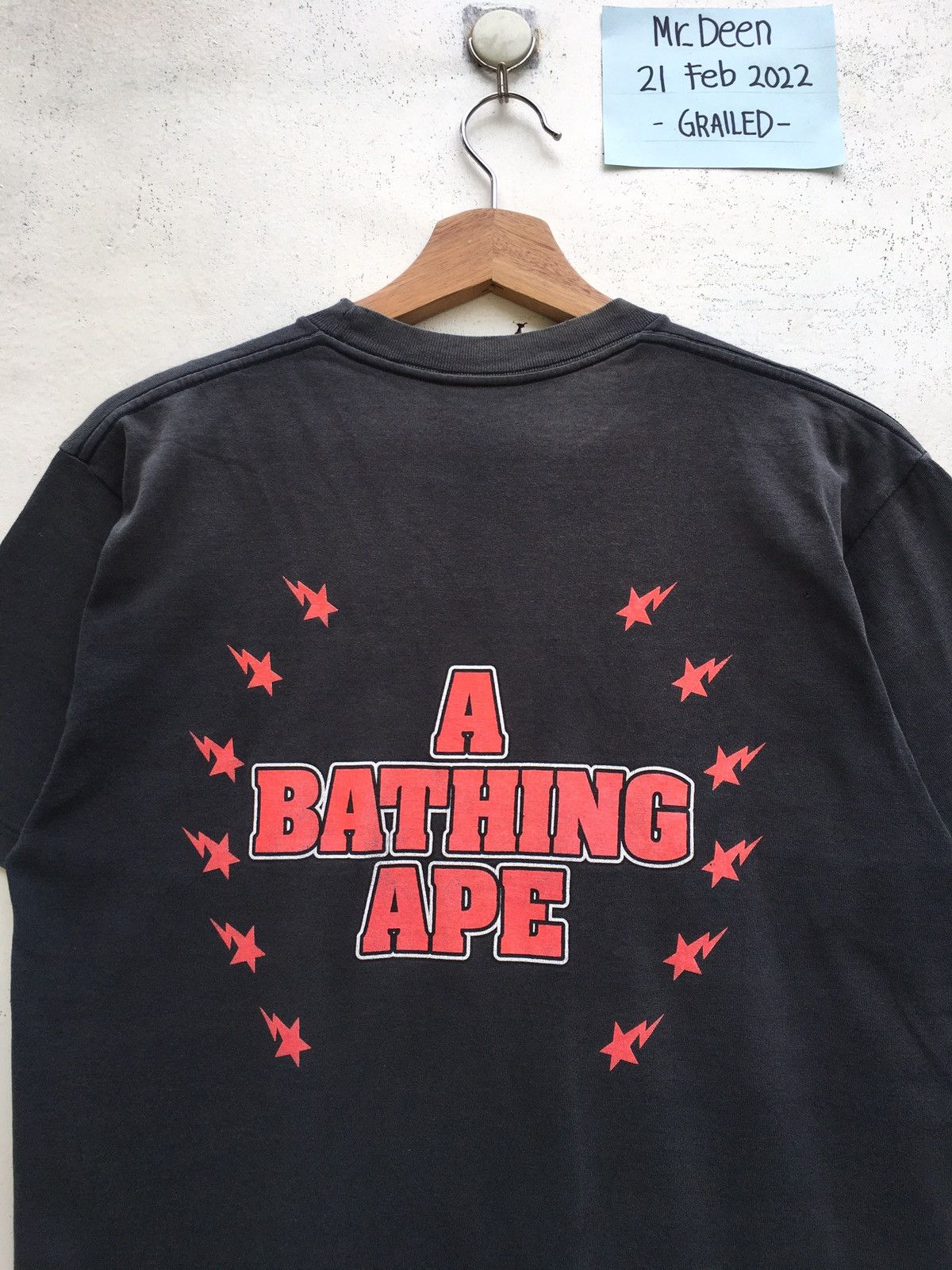 Bape Kiss Logo Tee Size US M / EU 48-50 / 2 - 5 Thumbnail