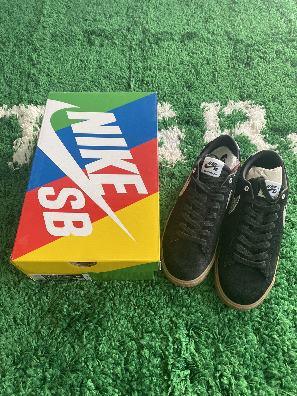 Nike Nike SB blazer low Wacko Mario Size US 8.5 / EU 41-42 - 1 Thumbnail