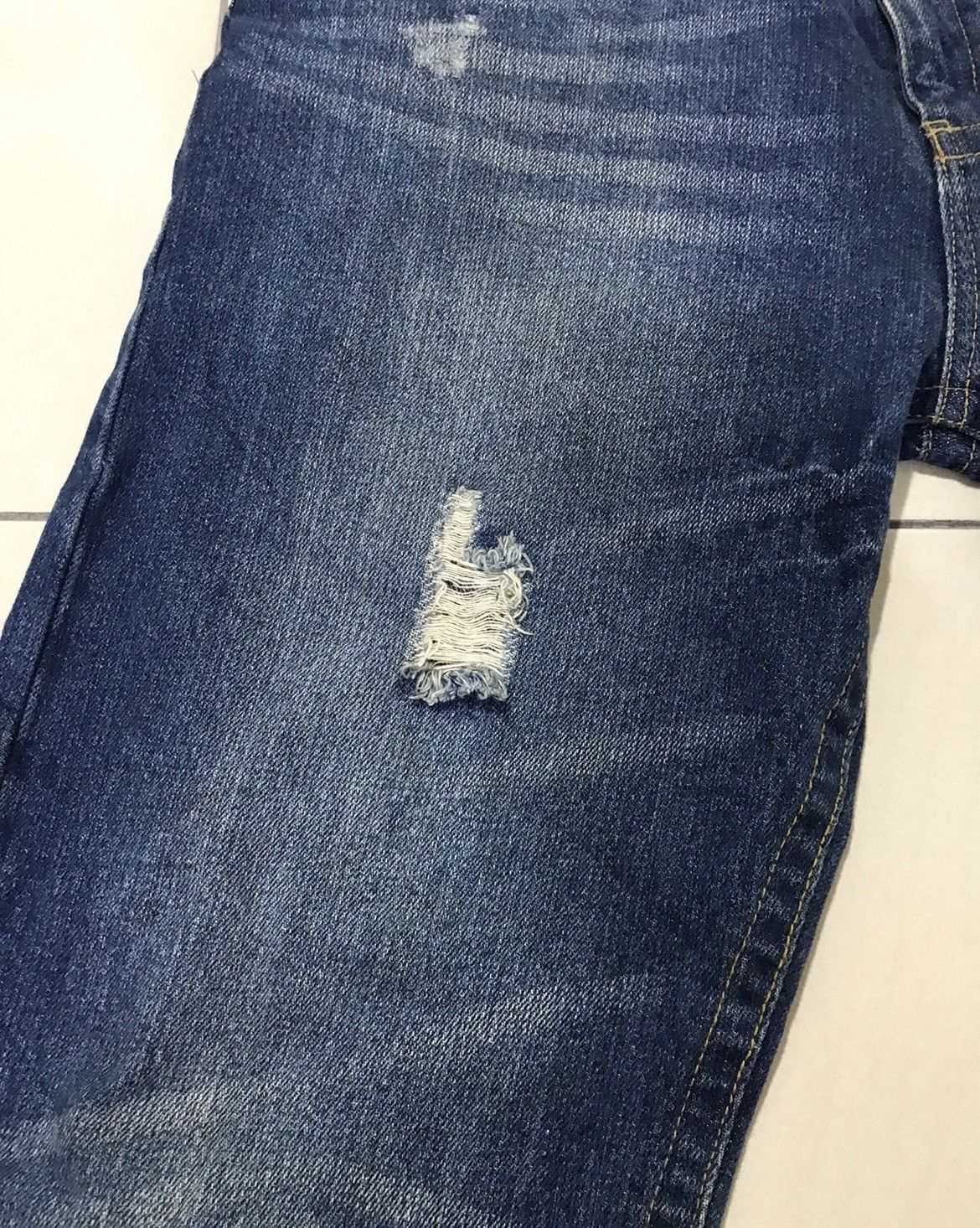 Japanese Brand Japanese Brand Koi Fish Big Logo Design Denim Size US 34 / EU 50 - 3 Thumbnail