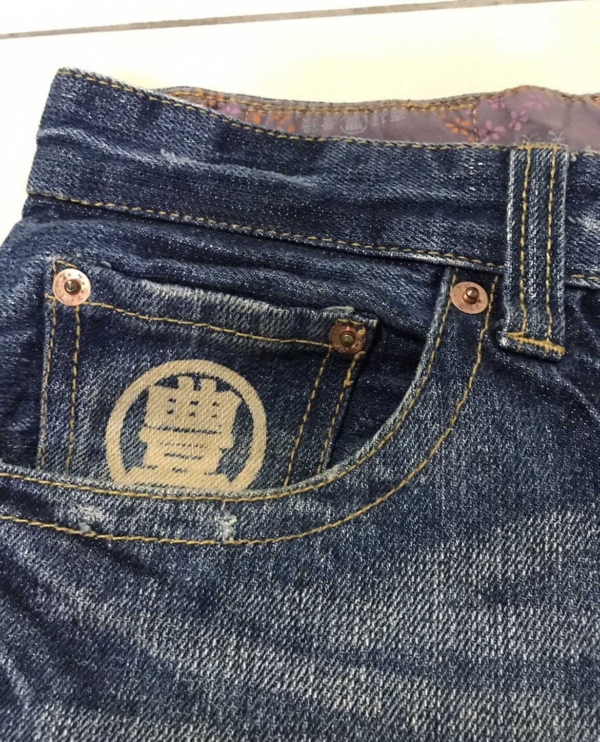 Japanese Brand Japanese Brand Koi Fish Big Logo Design Denim Size US 34 / EU 50 - 4 Thumbnail