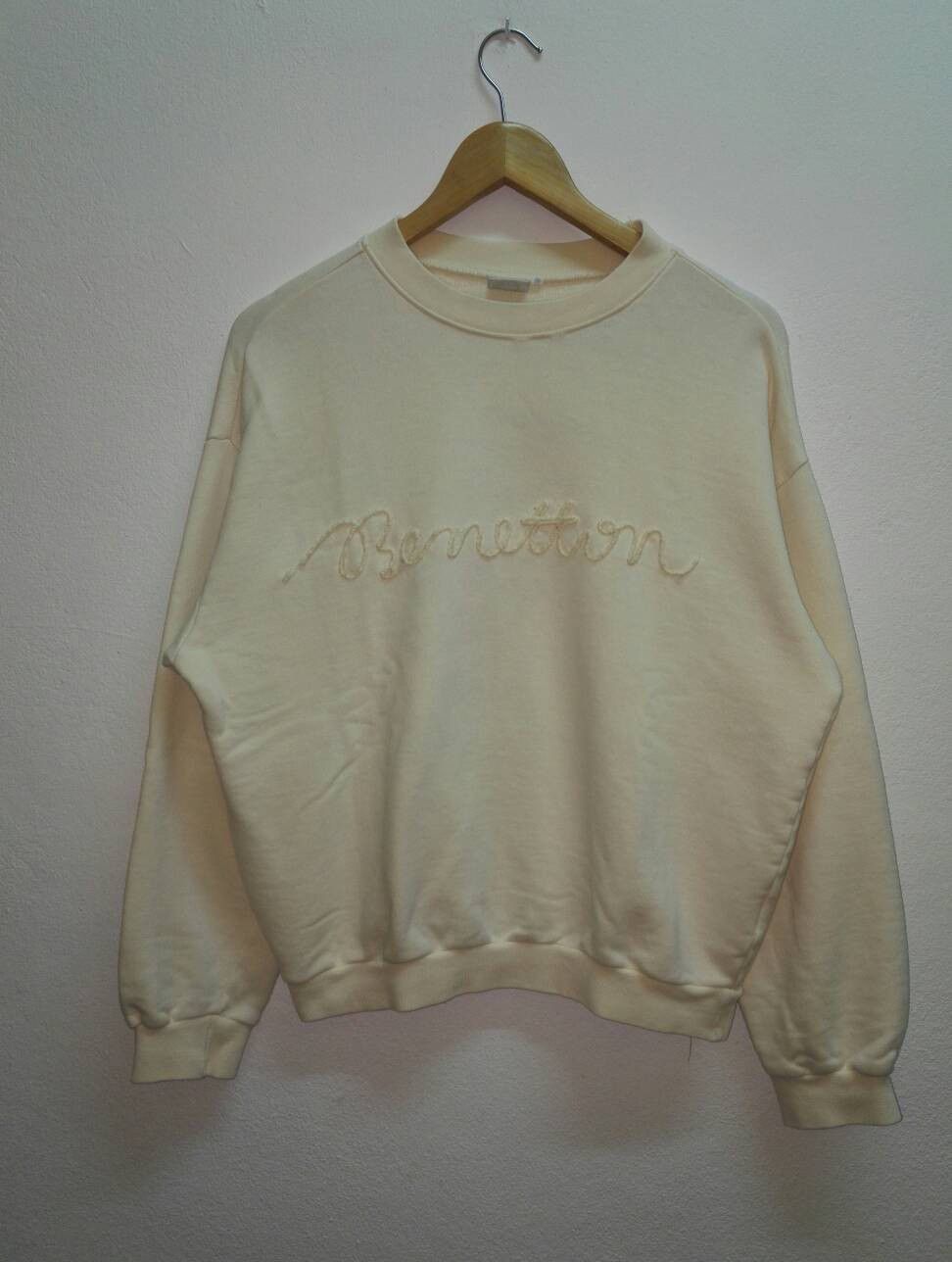 Rare United colors of Benetton Big Logo Spell Out (ss315)