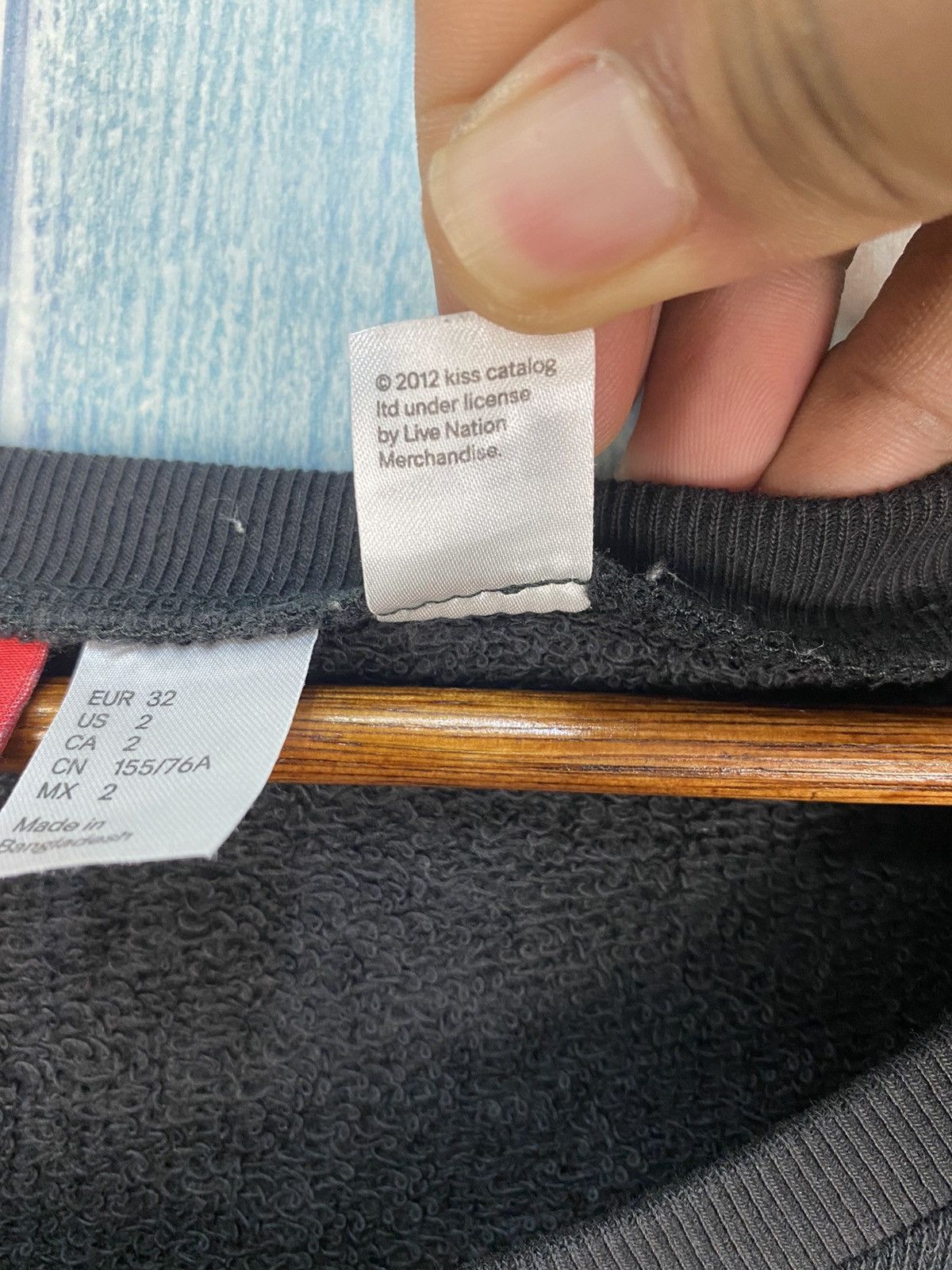 H&M Kiss Road Show Sweatshirt Size ONE SIZE - 5 Thumbnail