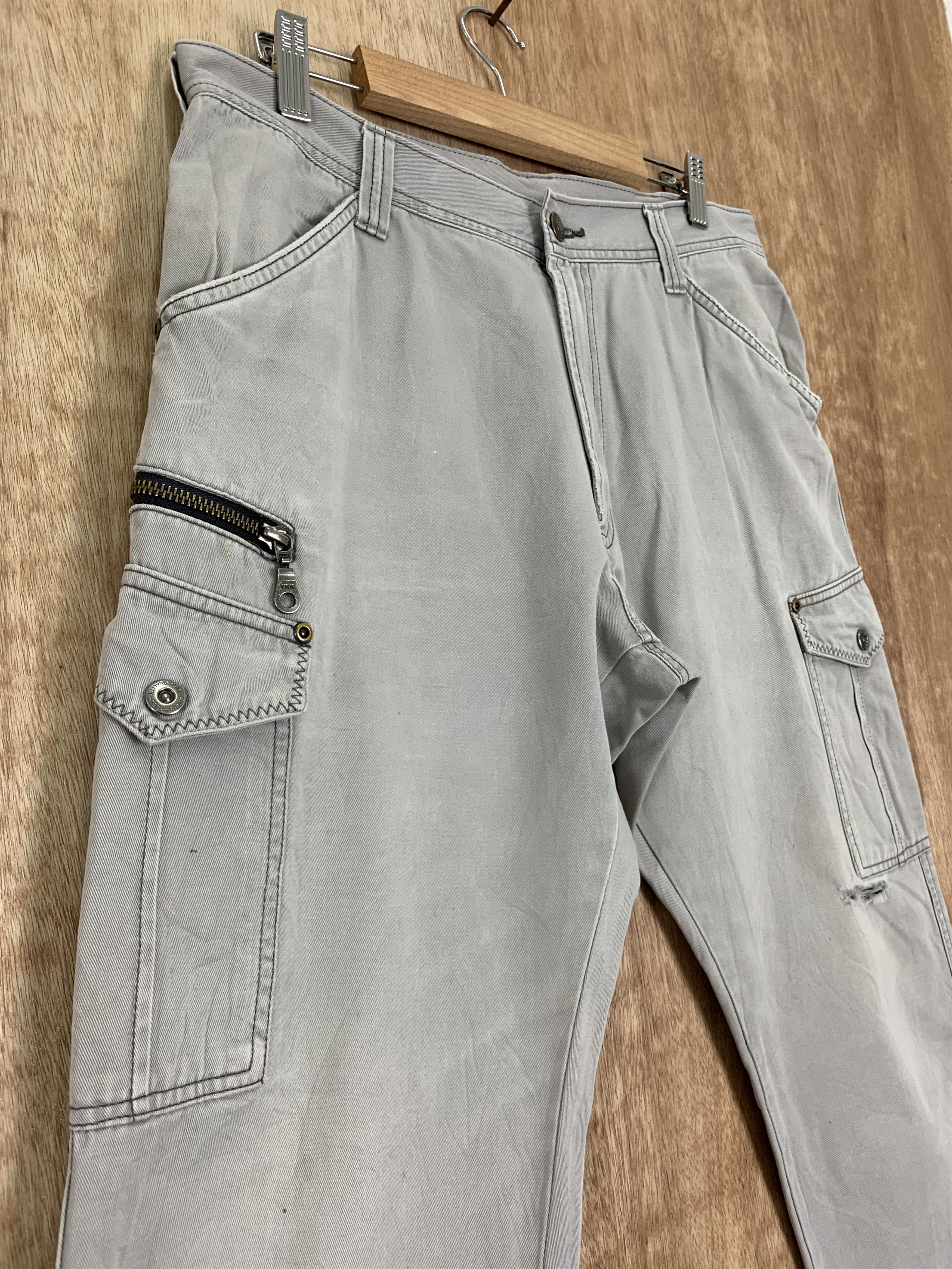 Japanese Brand Cargo Pants Distressed Multipocket Grey Streetwear Size US 31 - 5 Thumbnail