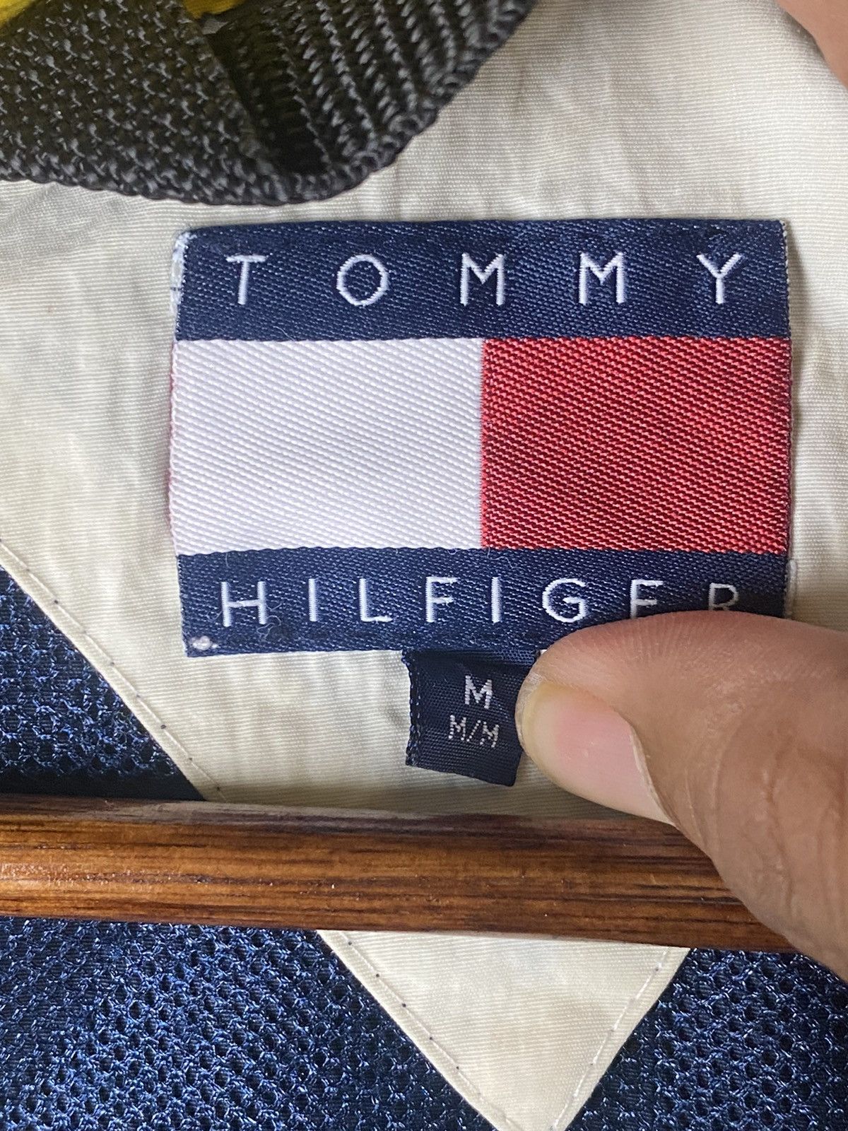 Tommy Hilfiger Vintage Tommy Hilfiger Anorak Hoodie Jacket Size US M / EU 48-50 / 2 - 11 Thumbnail