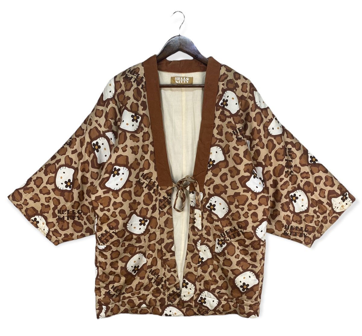 Cartoon Network Hello Kitty Fullprint Kimono Size US L / EU 52-54 / 3 - 1 Thumbnail