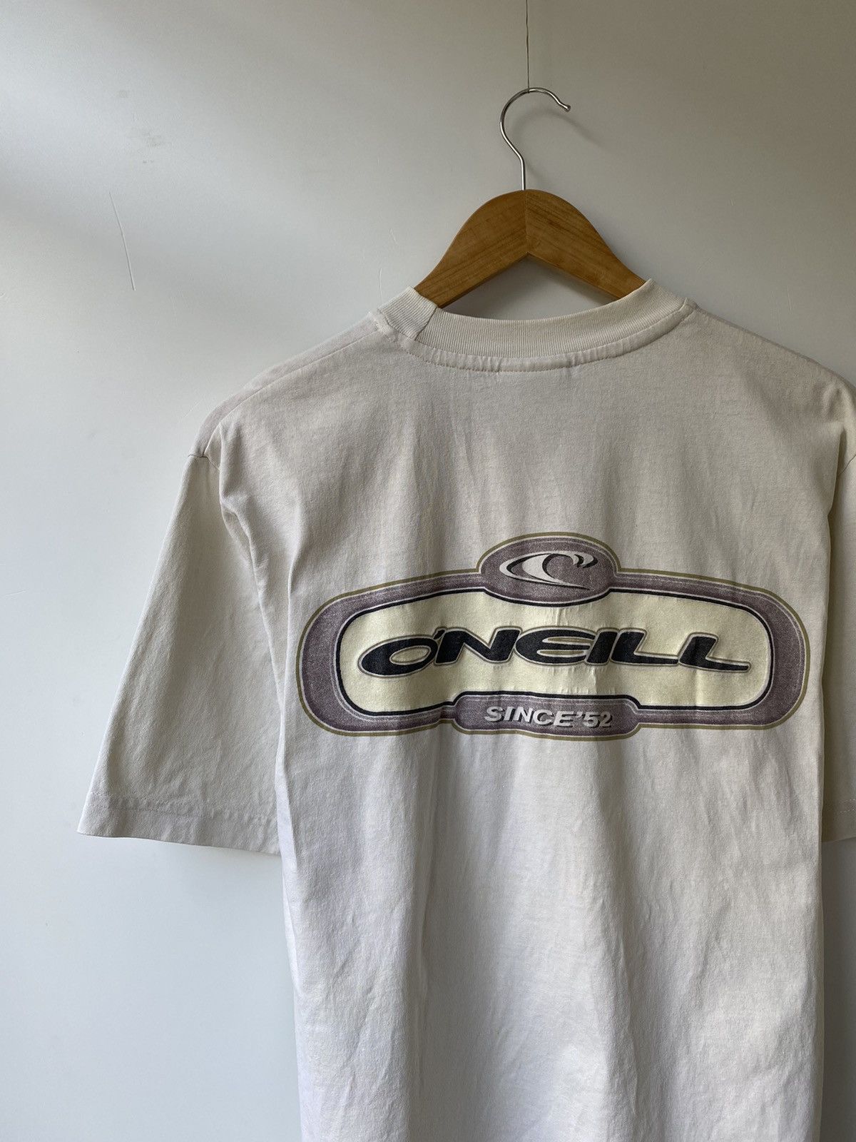 Vintage 90s O’Neill t-shirt rare surf style Y2K