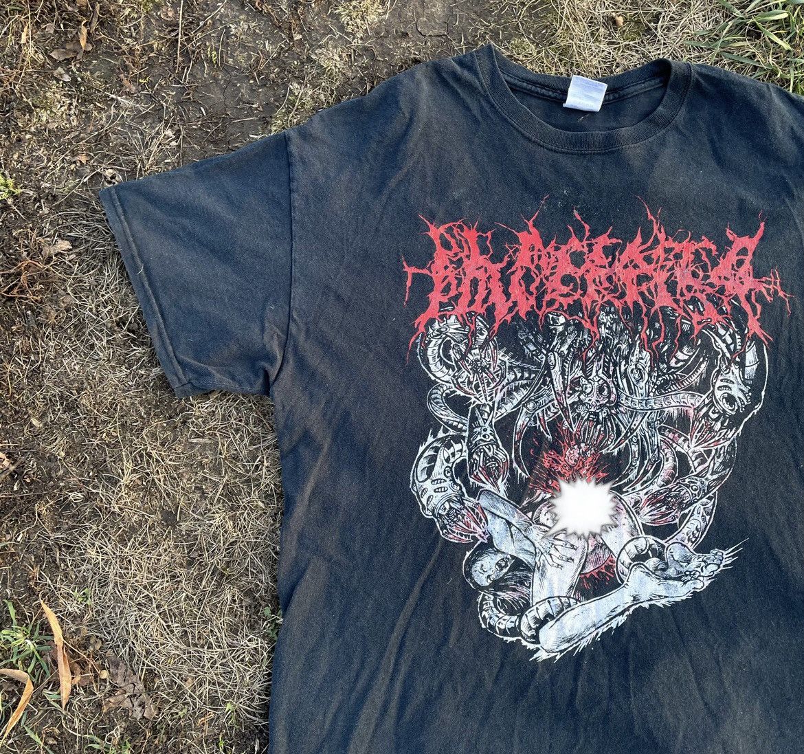 Vintage Vintage Y2K Thrashed Graphic Tee Horror Punk Dark Boxy XL Size US XL / EU 56 / 4 - 2 Thumbnail
