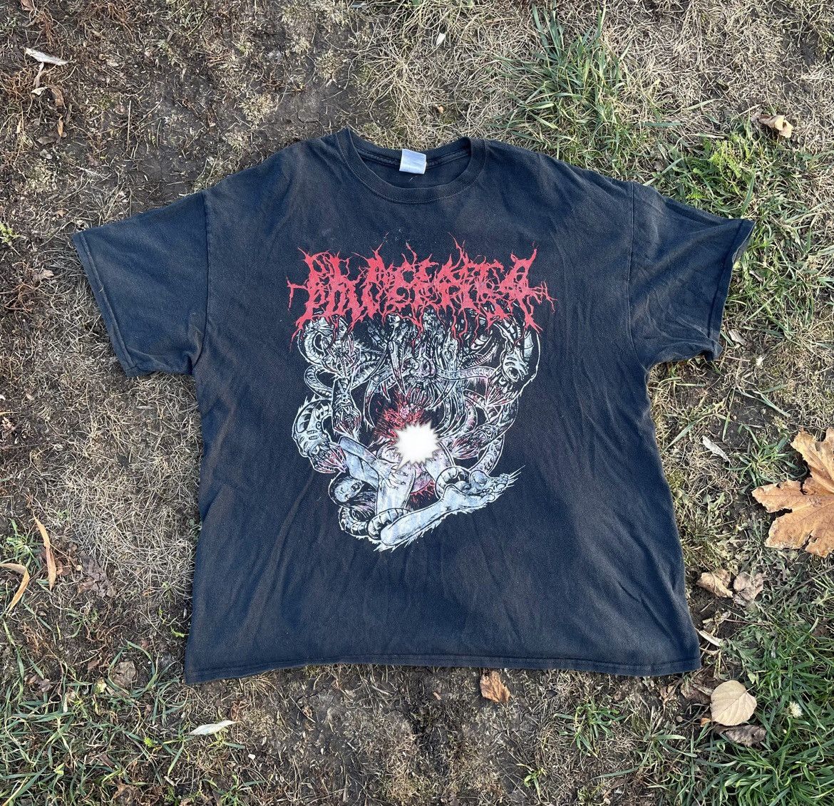 Vintage Vintage Y2K Thrashed Graphic Tee Horror Punk Dark Boxy XL Size US XL / EU 56 / 4 - 1 Thumbnail