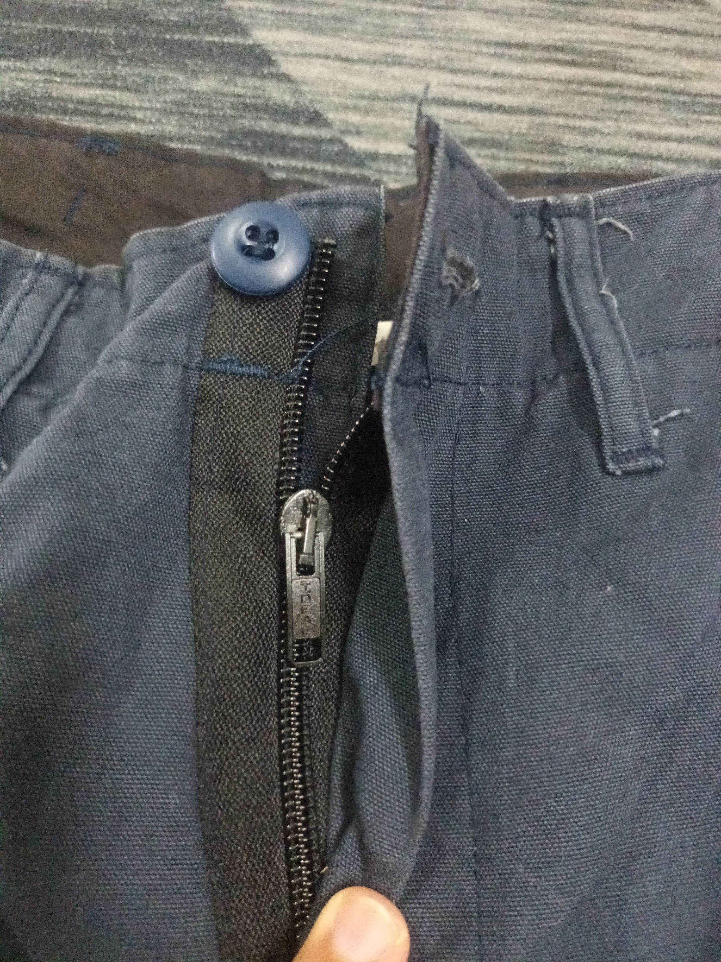 Other 🔥 CORINTH MFG CARGO PANTS 🔥 Size US 27 - 6 Thumbnail