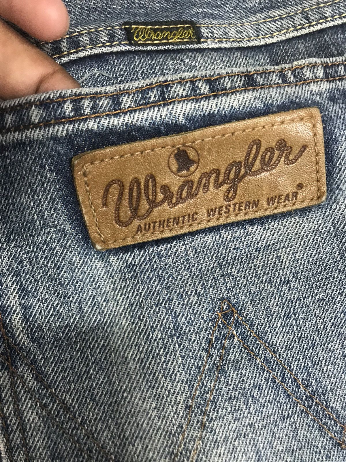 Vintage × Wrangler VINTAGE SELVEDGE WRANGLER BLUE BELL 🔔 DISTRESED BAGGY DENIM Size US 29 - 13 Thumbnail