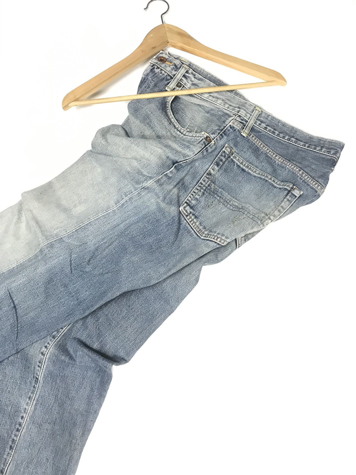 Edwin × Vintage VINTAGE EDWIN 505 X BLUE WASH DISTRESSED SELVEDGE DENIM Size US 31 - 16 Thumbnail