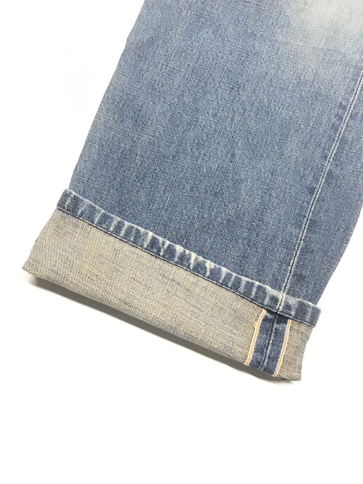 Edwin × Vintage VINTAGE EDWIN 505 X BLUE WASH DISTRESSED SELVEDGE DENIM Size US 31 - 6 Thumbnail