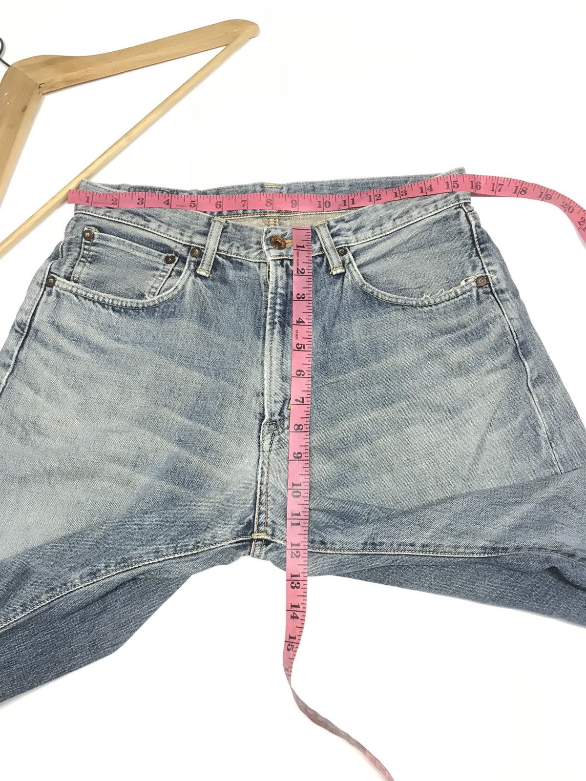 Edwin × Vintage VINTAGE EDWIN 505 X BLUE WASH DISTRESSED SELVEDGE DENIM Size US 31 - 17 Thumbnail