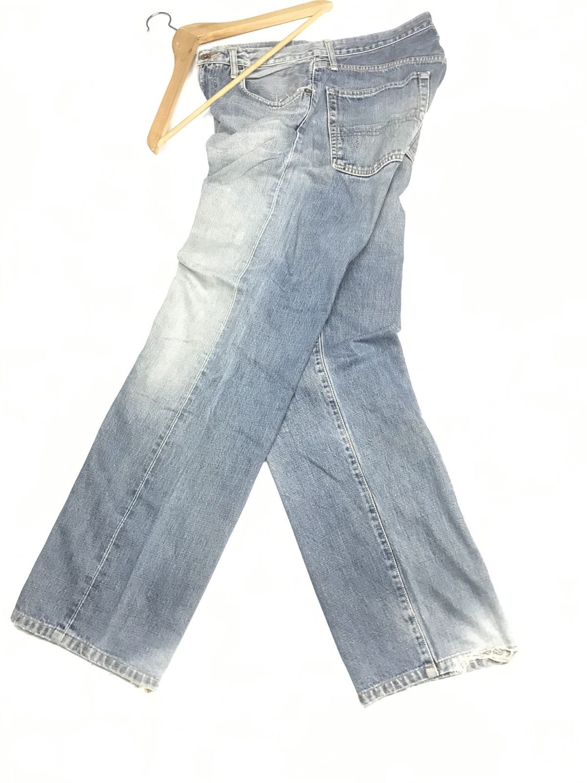 Edwin × Vintage VINTAGE EDWIN 505 X BLUE WASH DISTRESSED SELVEDGE DENIM Size US 31 - 15 Thumbnail