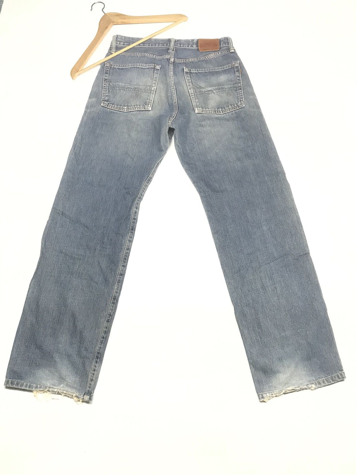 Edwin × Vintage VINTAGE EDWIN 505 X BLUE WASH DISTRESSED SELVEDGE DENIM Size US 31 - 1 Thumbnail