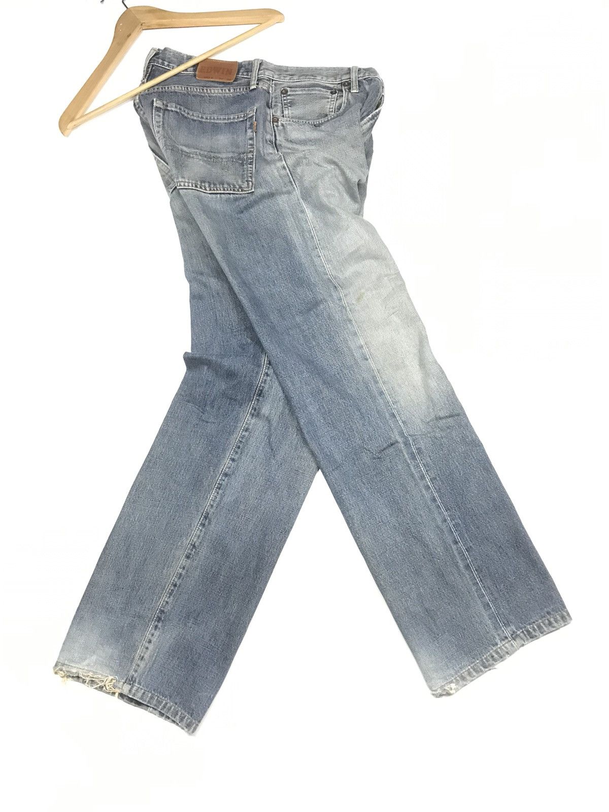 Edwin × Vintage VINTAGE EDWIN 505 X BLUE WASH DISTRESSED SELVEDGE DENIM Size US 31 - 13 Thumbnail