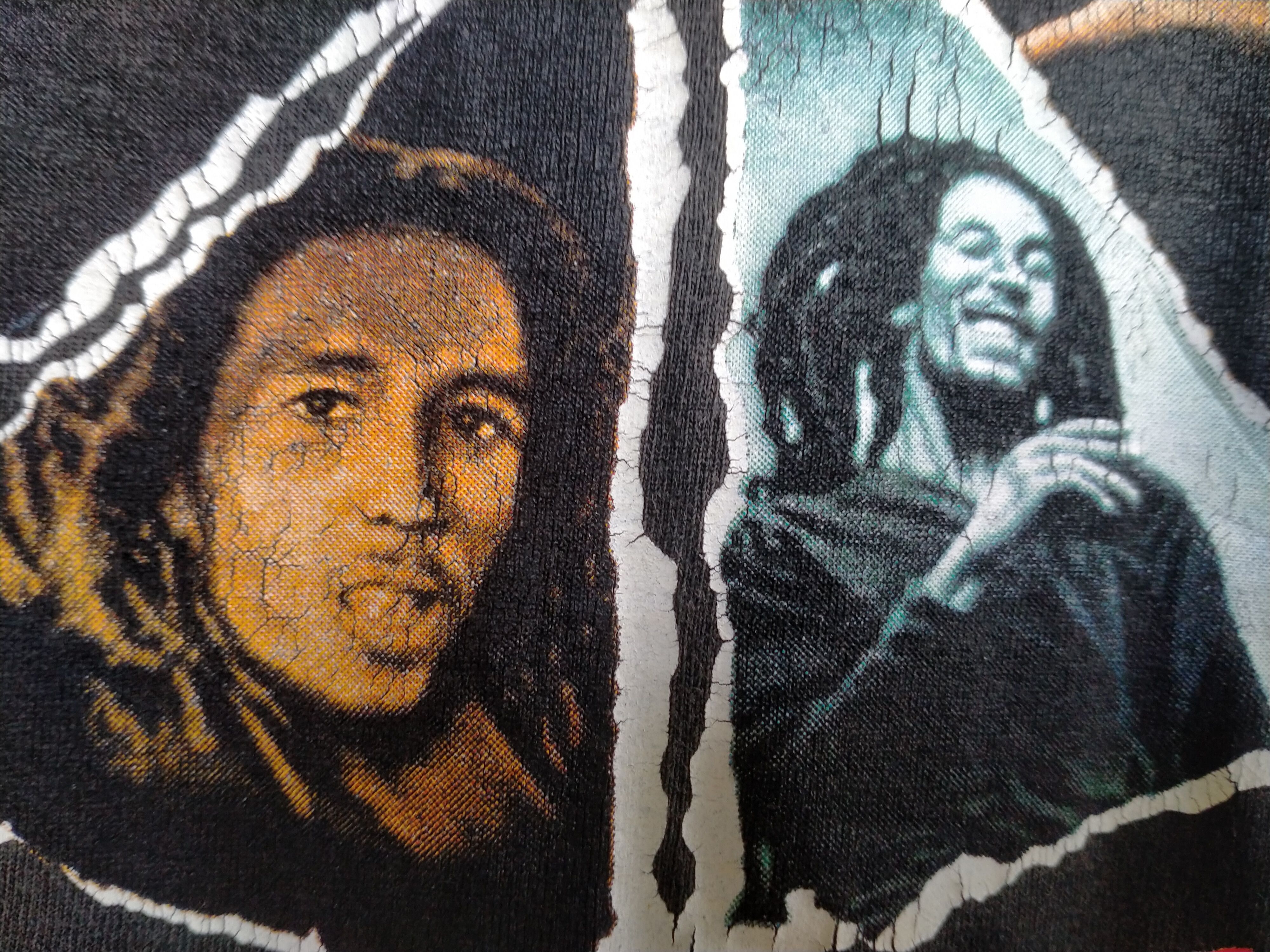 Band Tees Vintage Bob Marley one love rasta 90s bootleg tee - size L Size US L / EU 52-54 / 3 - 4 Thumbnail