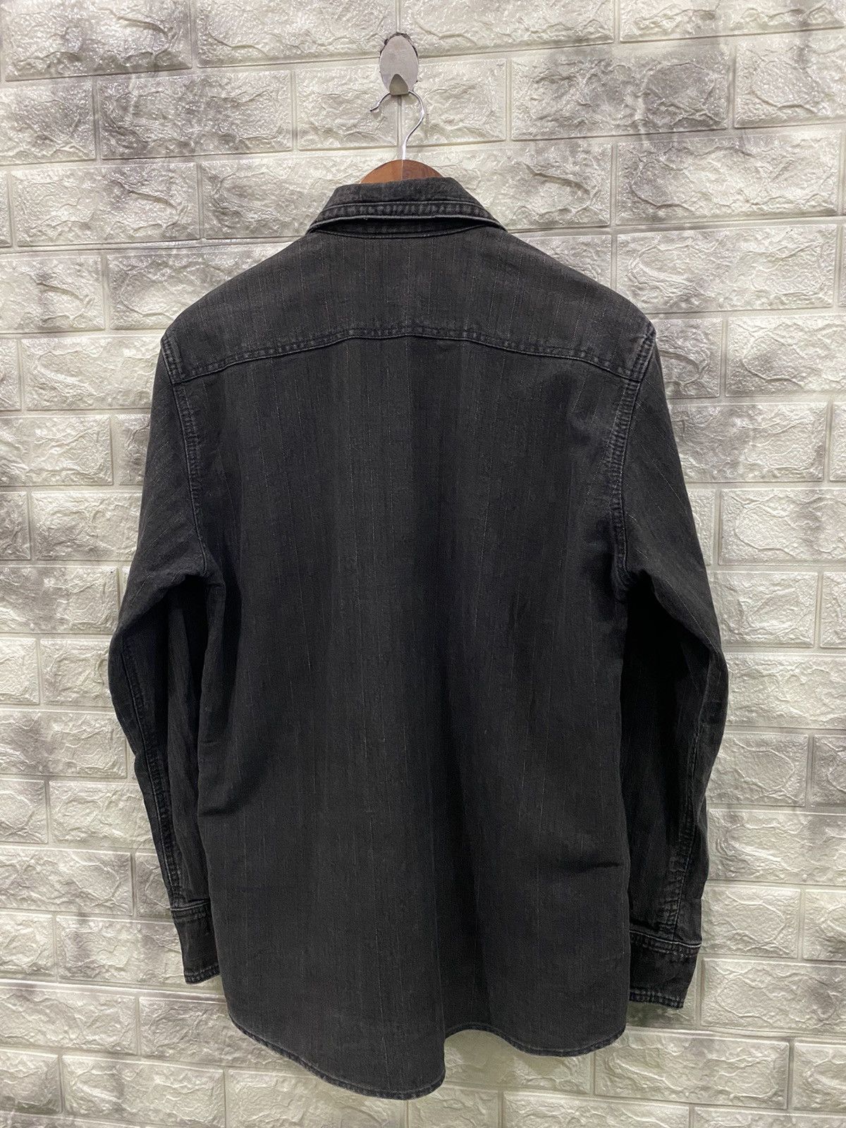 Levi's Vintage Levi’s Black Denim Zipper Jacket Size US L / EU 52-54 / 3 - 5 Thumbnail