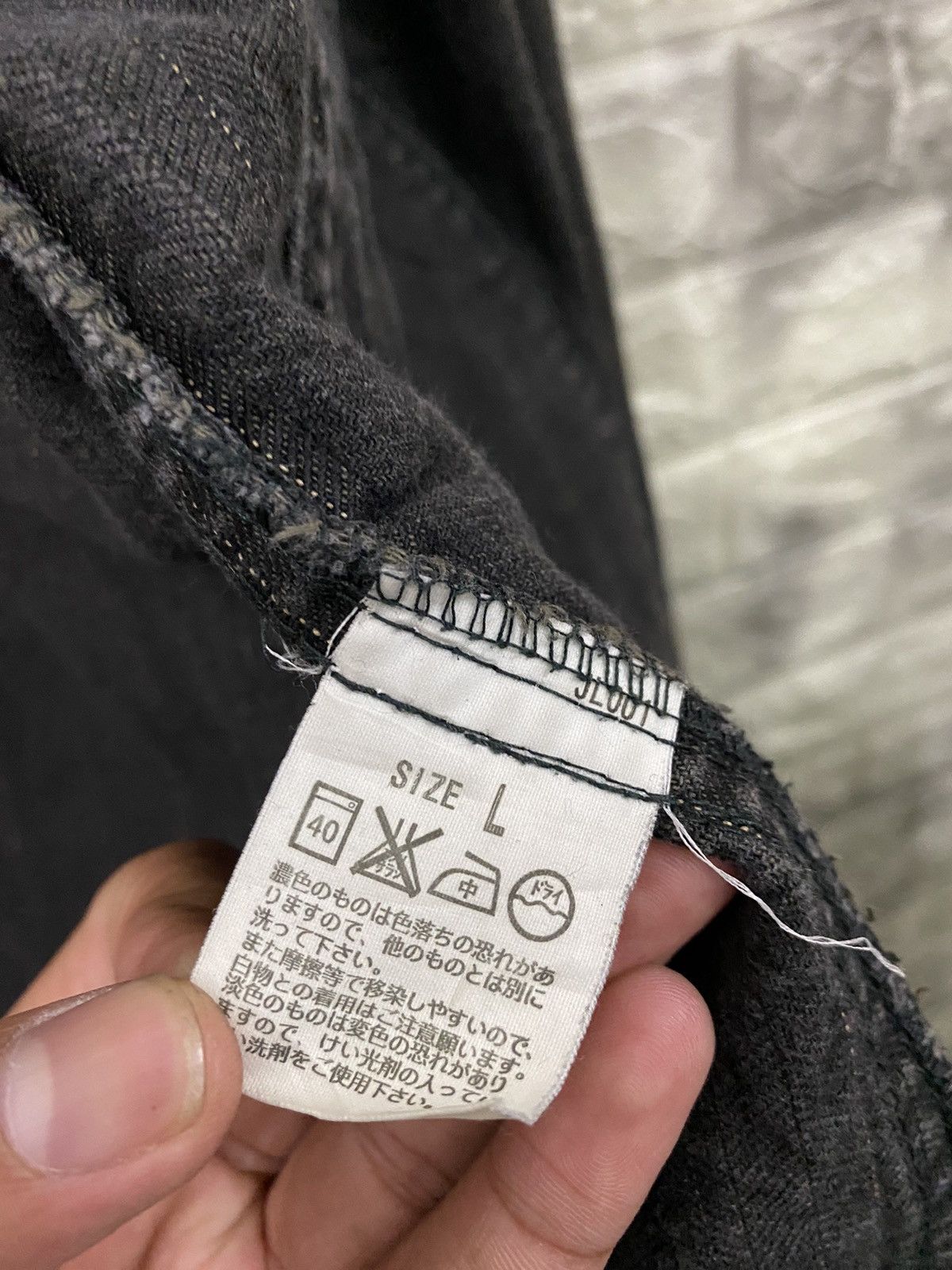Levi's Vintage Levi’s Black Denim Zipper Jacket Size US L / EU 52-54 / 3 - 12 Thumbnail