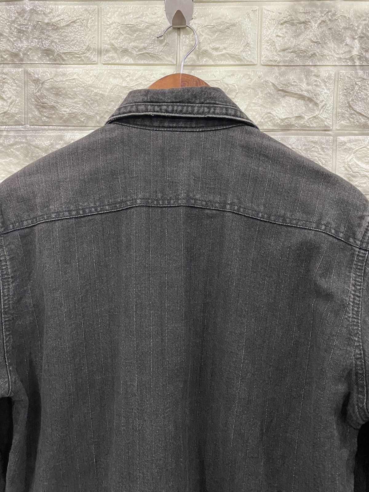Levi's Vintage Levi’s Black Denim Zipper Jacket Size US L / EU 52-54 / 3 - 6 Thumbnail