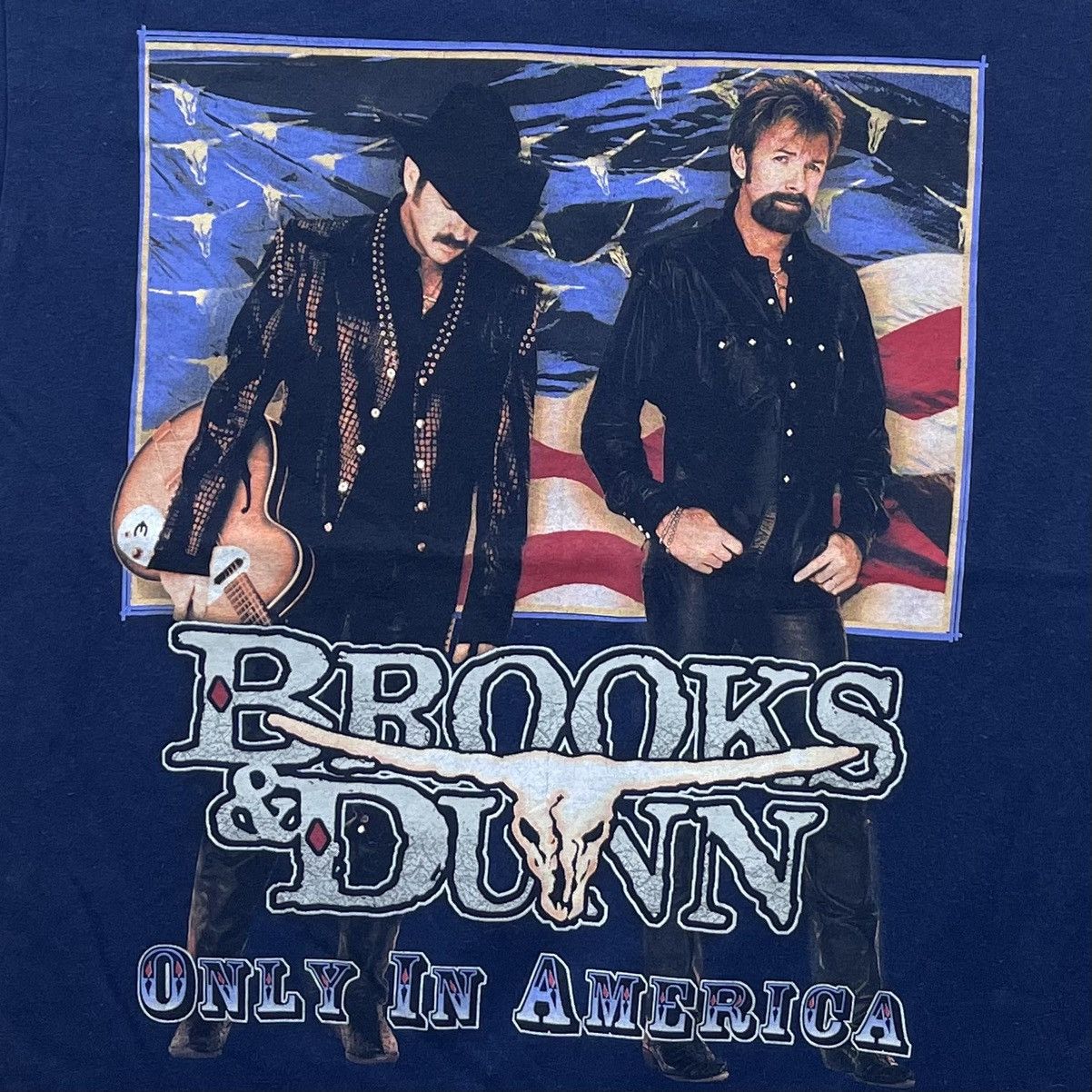 Band Tees × Vintage Brooks & Dunn Only In America Neon Circus Kick Ass Country Size US M / EU 48-50 / 2 - 2 Thumbnail